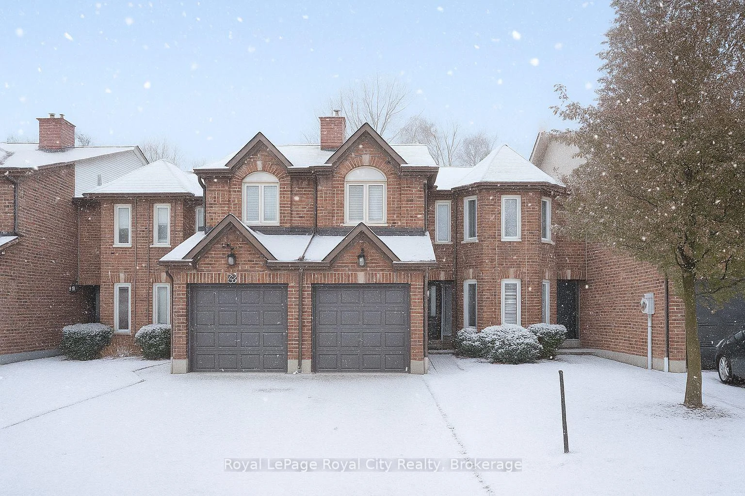 Photo 2 of 21 Marilyn Drive, Guelph, Riverside Park — HOMEH