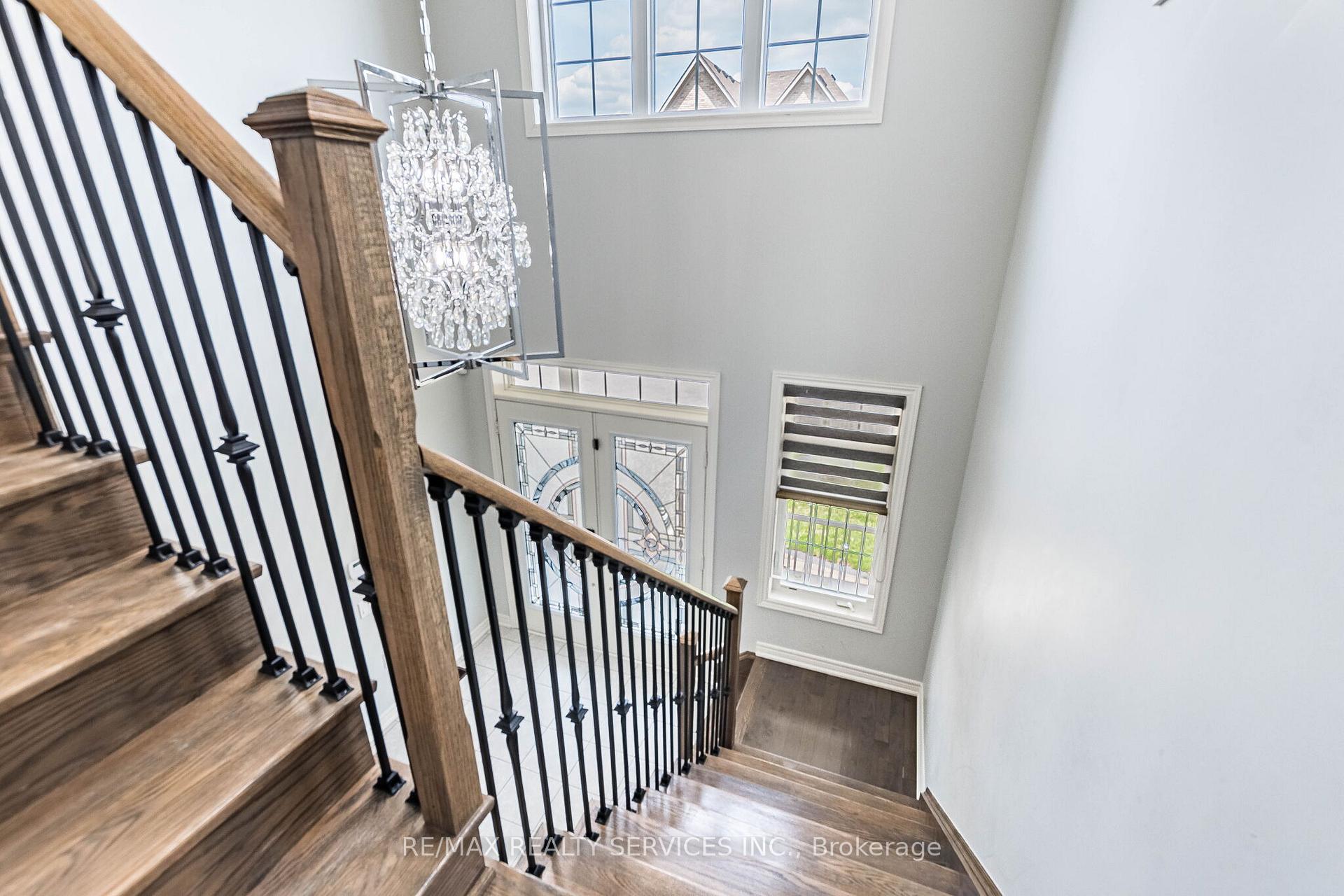 Photo 20 of 10 Pinedale Avenue, Caledon, Rural Caledon — HOMEH
