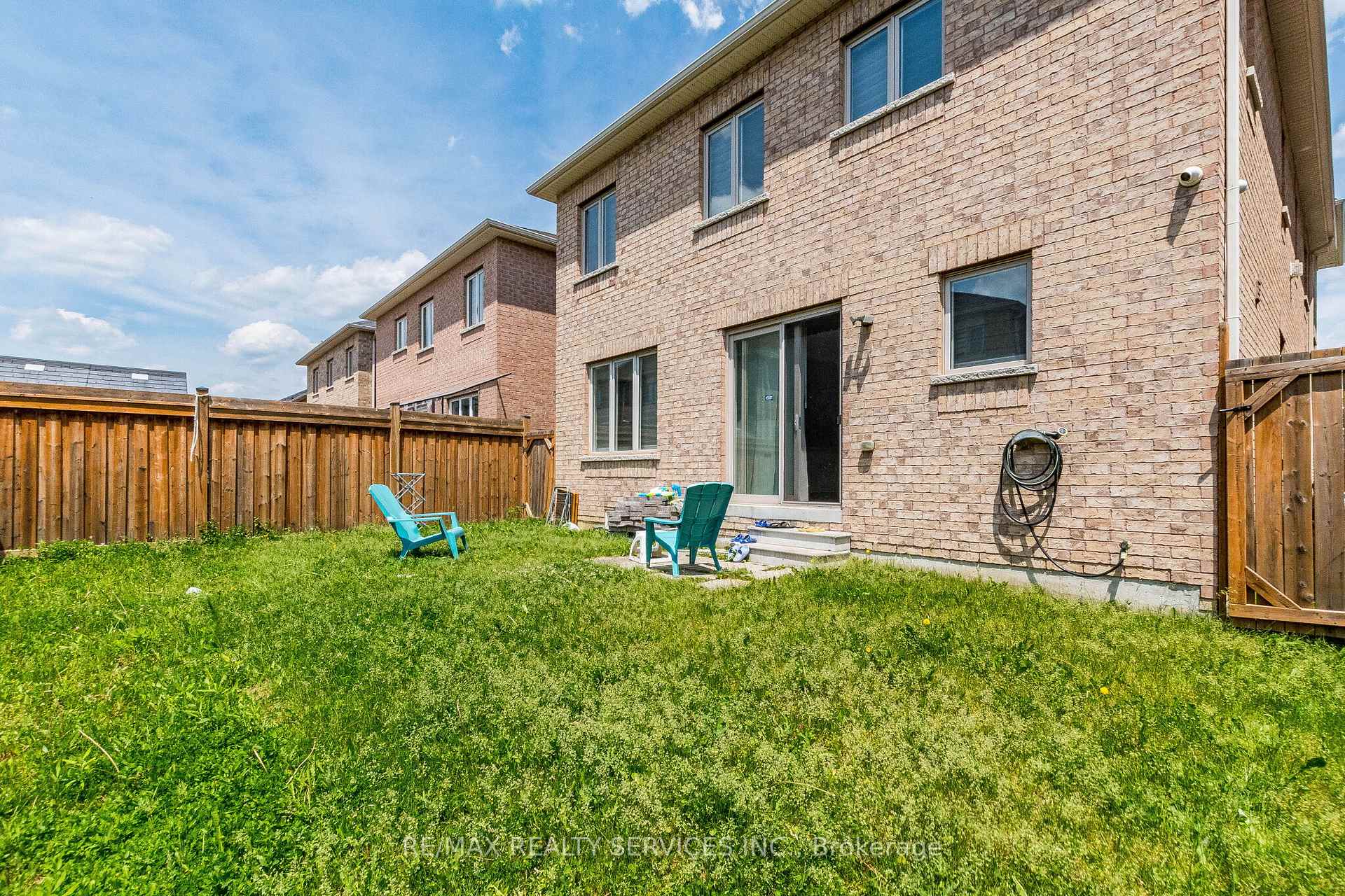 Photo 37 of 10 Pinedale Avenue, Caledon, Rural Caledon — HOMEH