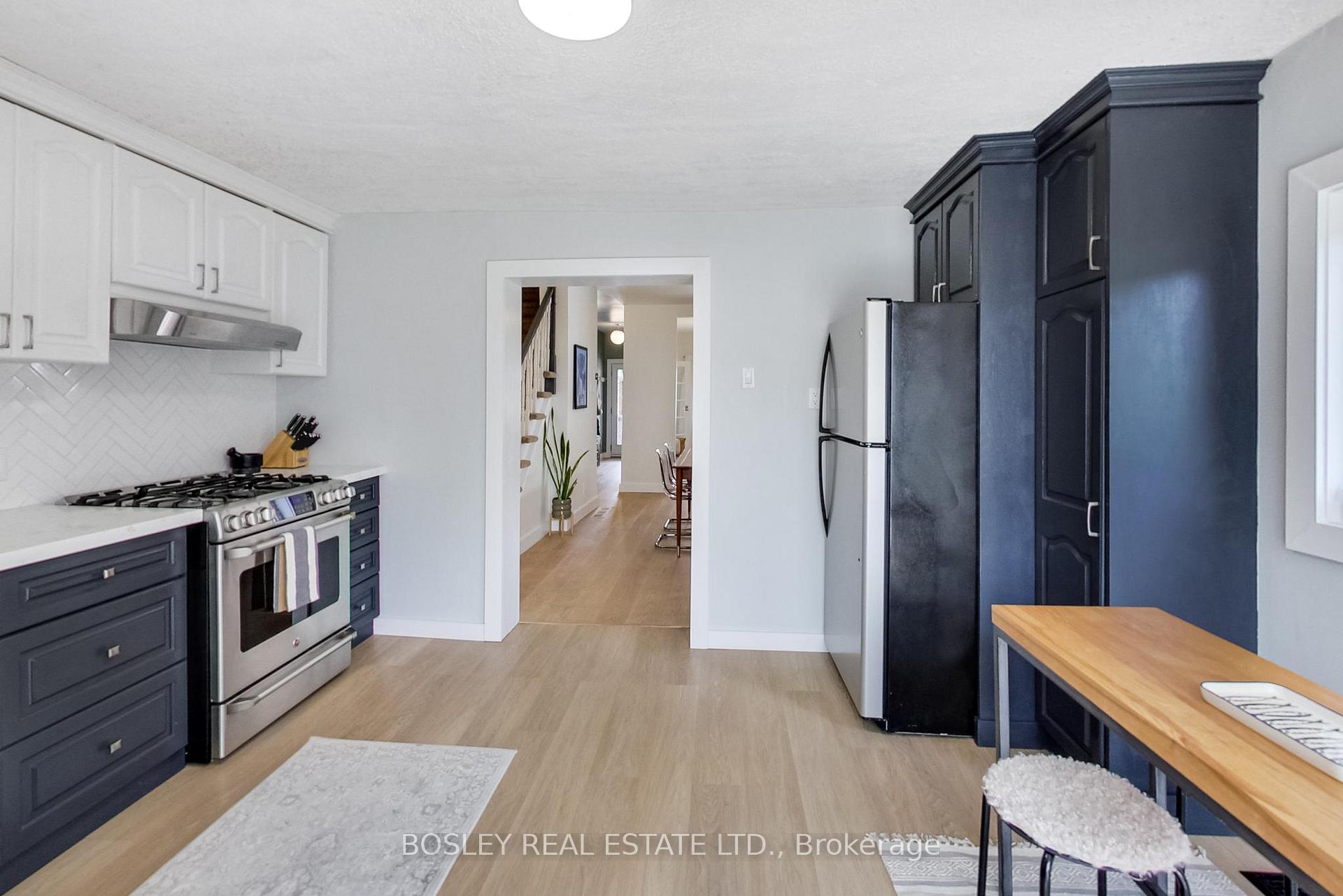 Photo 17 of 7 Pendrith Street, Toronto, Dovercourt-Wallace Emerson-Junction — HOMEH