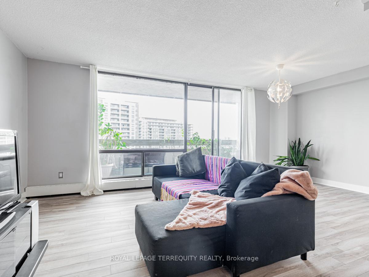 Photo 17 of Unit 1409, 1210 Radom Street, Pickering, Bay Ridges — HOMEH