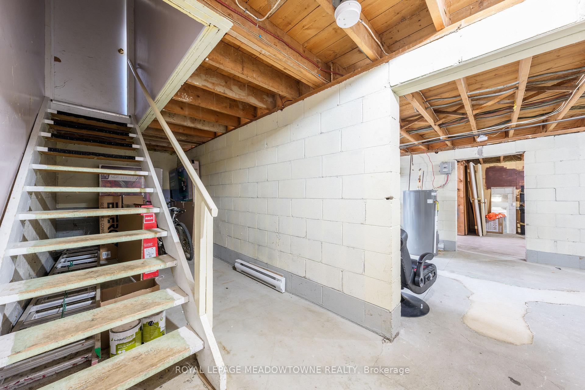 Photo 28 of 94 Sixth Avenue, Brantford, Eagle Place East — HOMEH