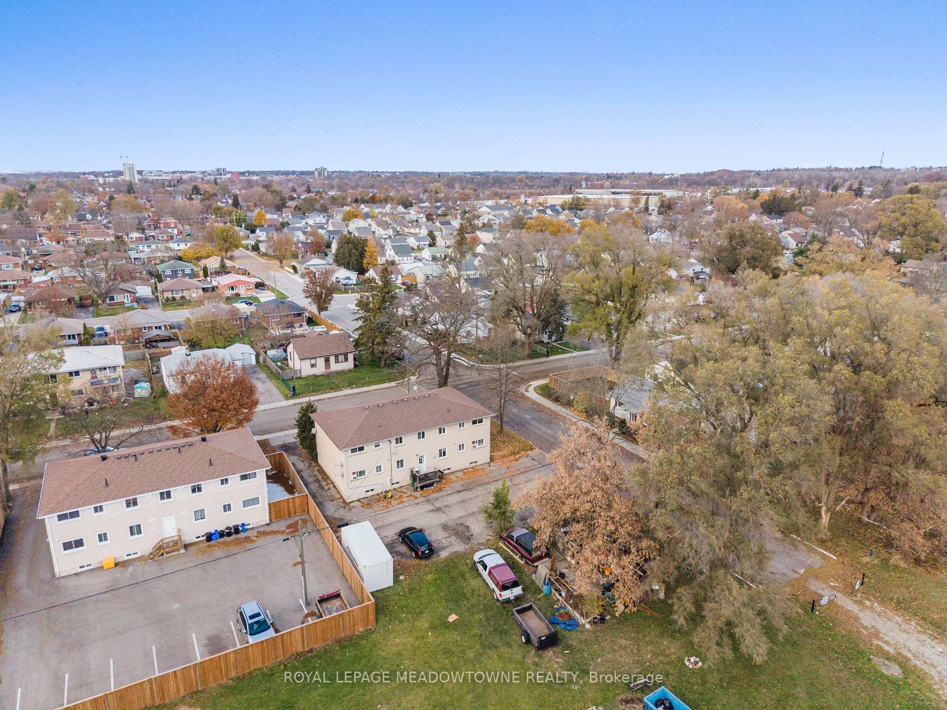 Photo 36 of 94 Sixth Avenue, Brantford, Eagle Place East — HOMEH