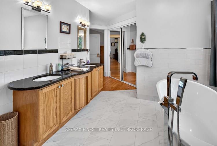 Photo 33 of 2038 Valleyview Drive, Frontenac, Frontenac South — HOMEH