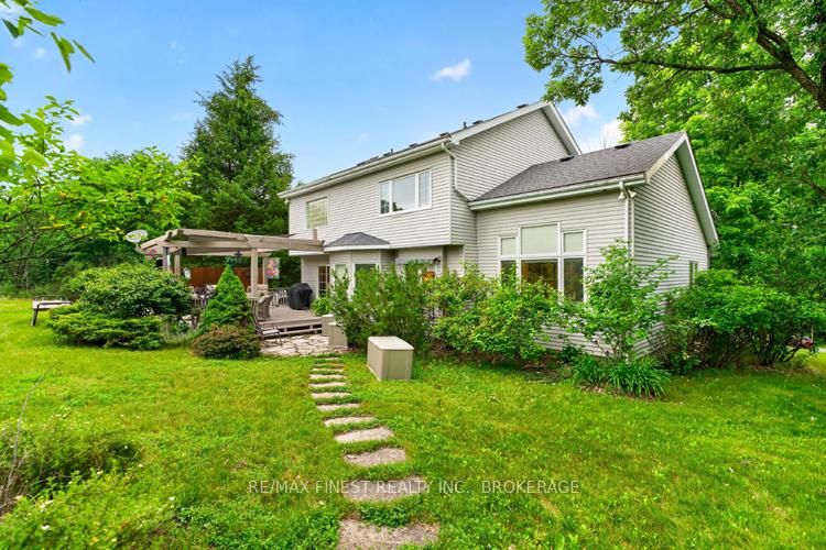 Photo 45 of 2038 Valleyview Drive, Frontenac, Frontenac South — HOMEH