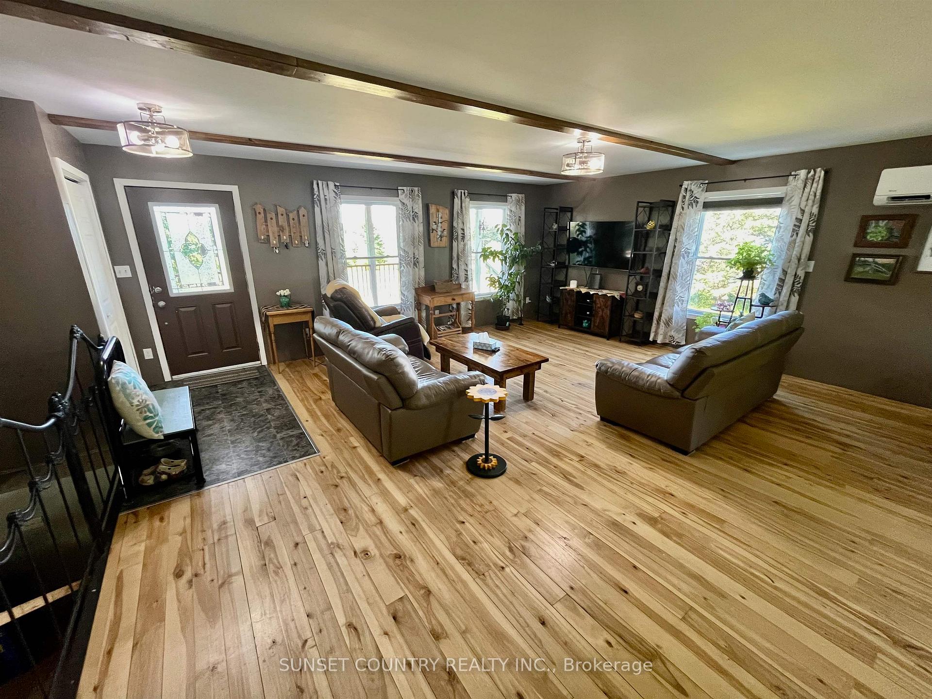 Photo 11 of 101 Adams Road, Kenora Remote Area, Oxdrift — HOMEH