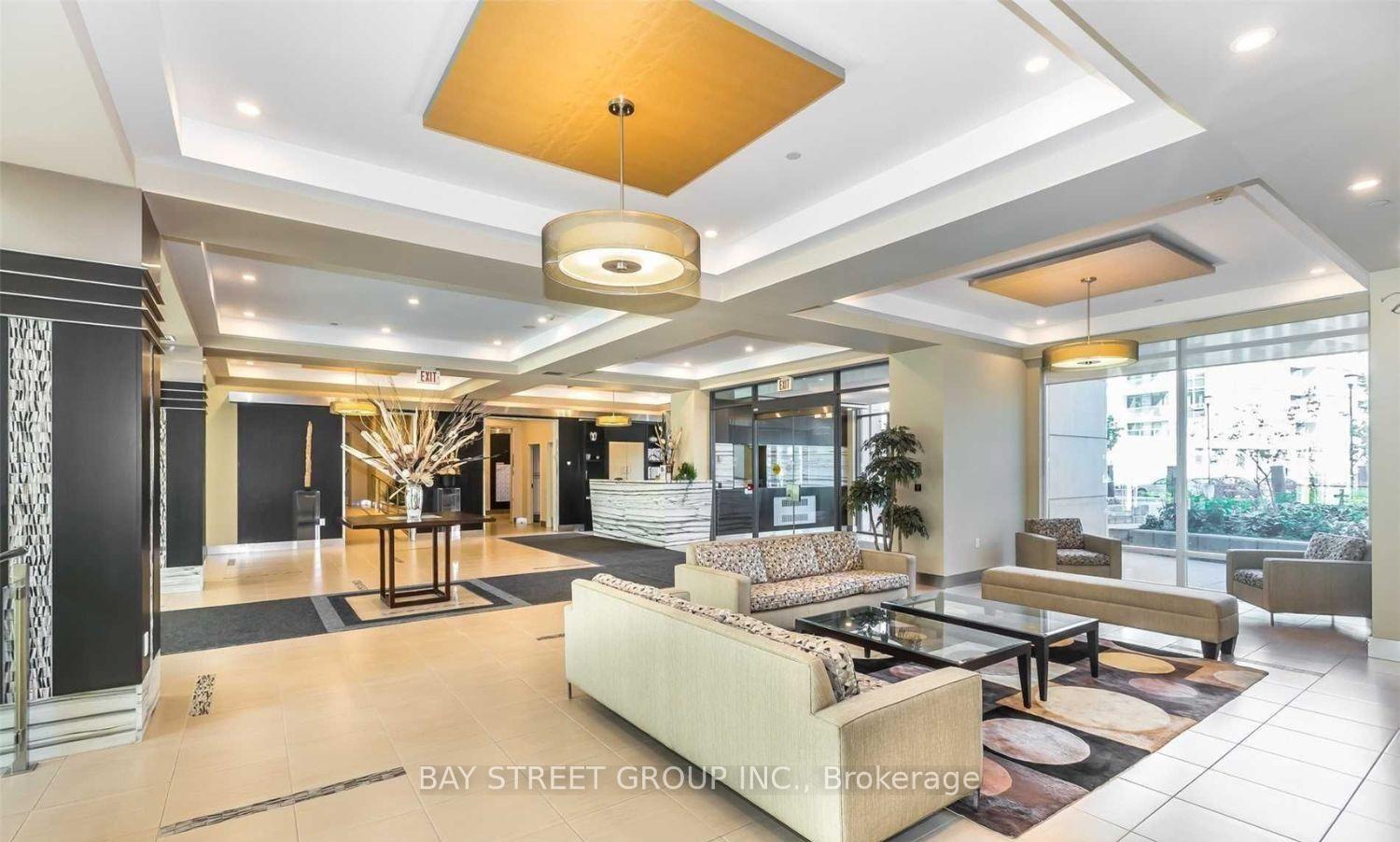 Photo 4 of Unit 310, 75 South Town Centre Bl Boulevard, Markham, Unionville — HOMEH