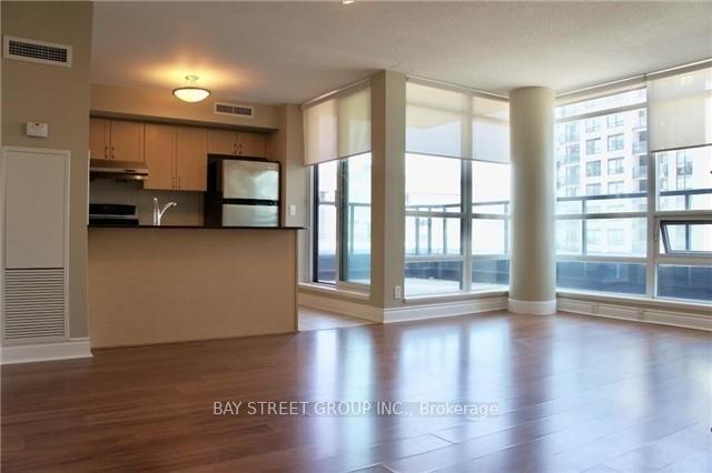Photo 6 of Unit 310, 75 South Town Centre Bl Boulevard, Markham, Unionville — HOMEH
