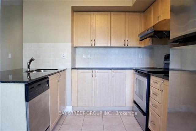 Photo 8 of Unit 310, 75 South Town Centre Bl Boulevard, Markham, Unionville — HOMEH