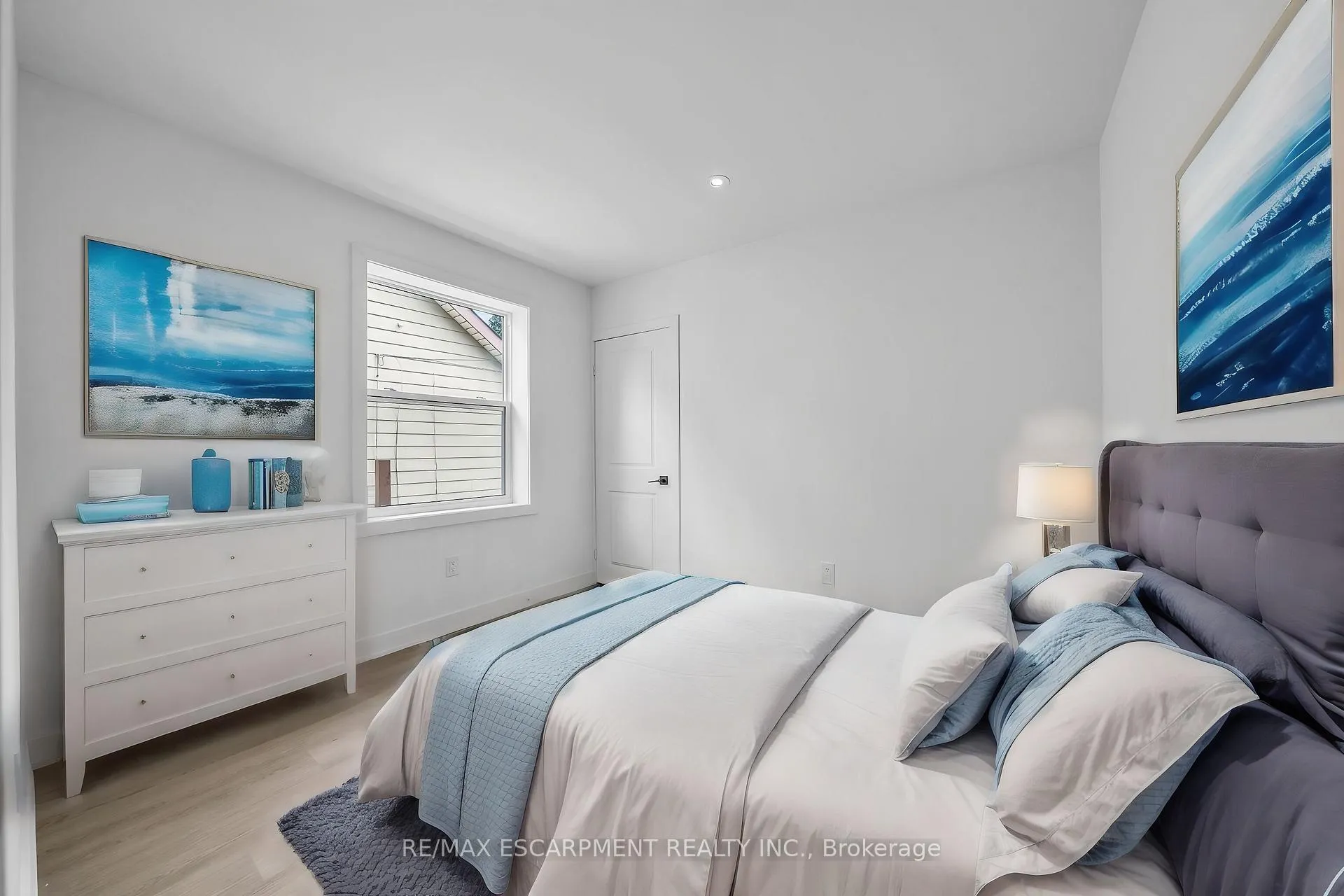 Photo 15 of 875 Fennell Avenue E, Hamilton, Raleigh — HOMEH
