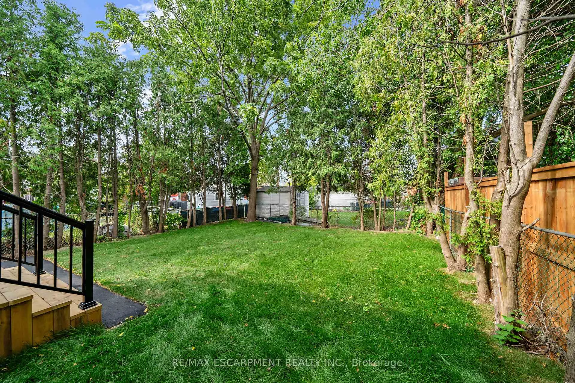 Photo 31 of 875 Fennell Avenue E, Hamilton, Raleigh — HOMEH
