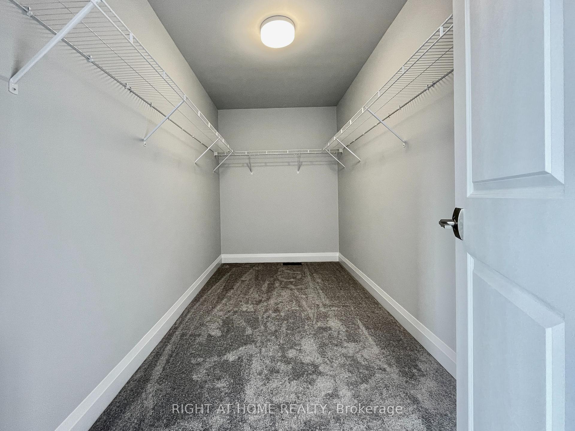Photo 15 of 12 Sweet Cicely Street, Springwater, Midhurst — HOMEH