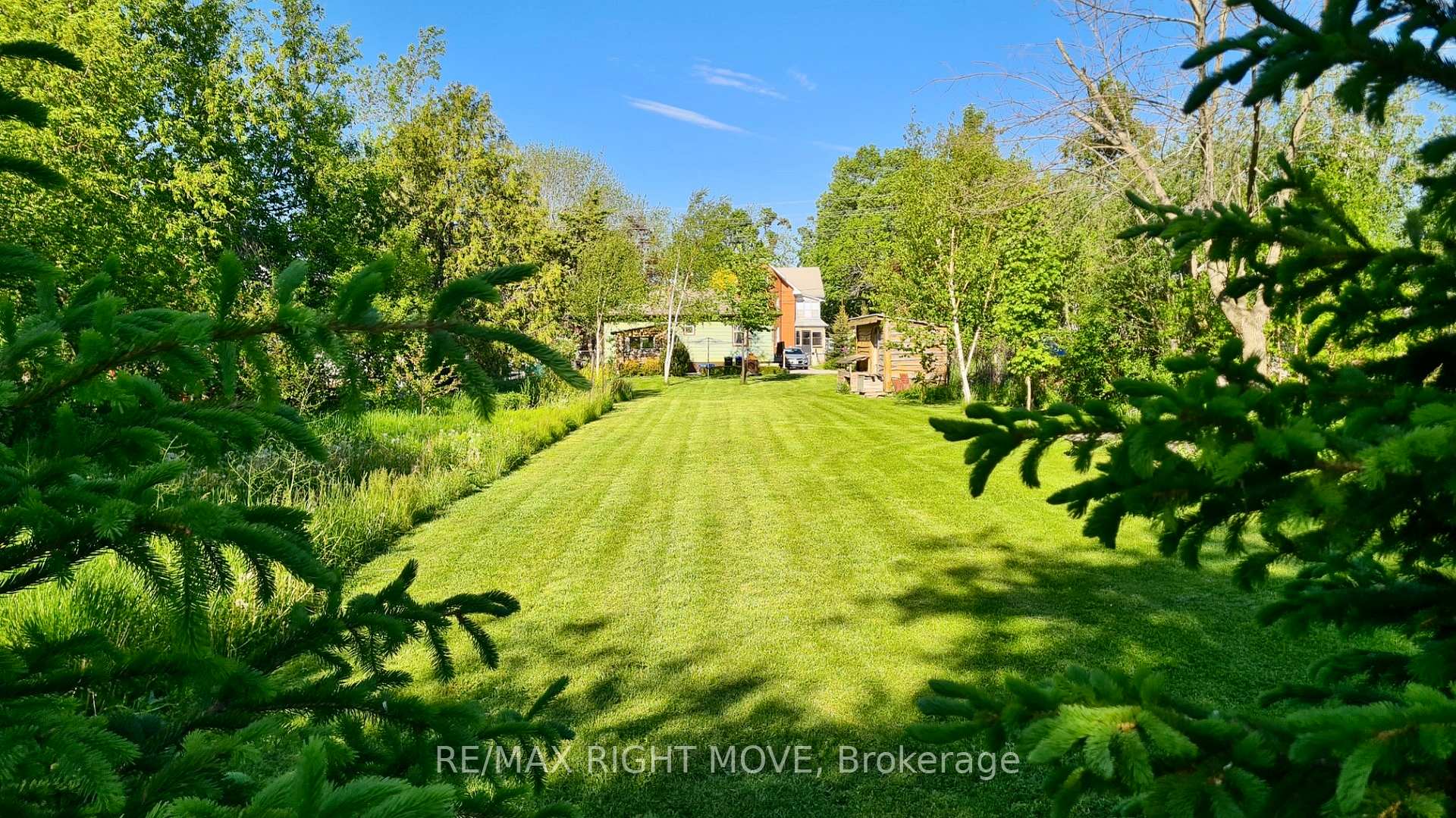 Photo 2 of 2344 12 Highway, Ramara, Brechin — HOMEH