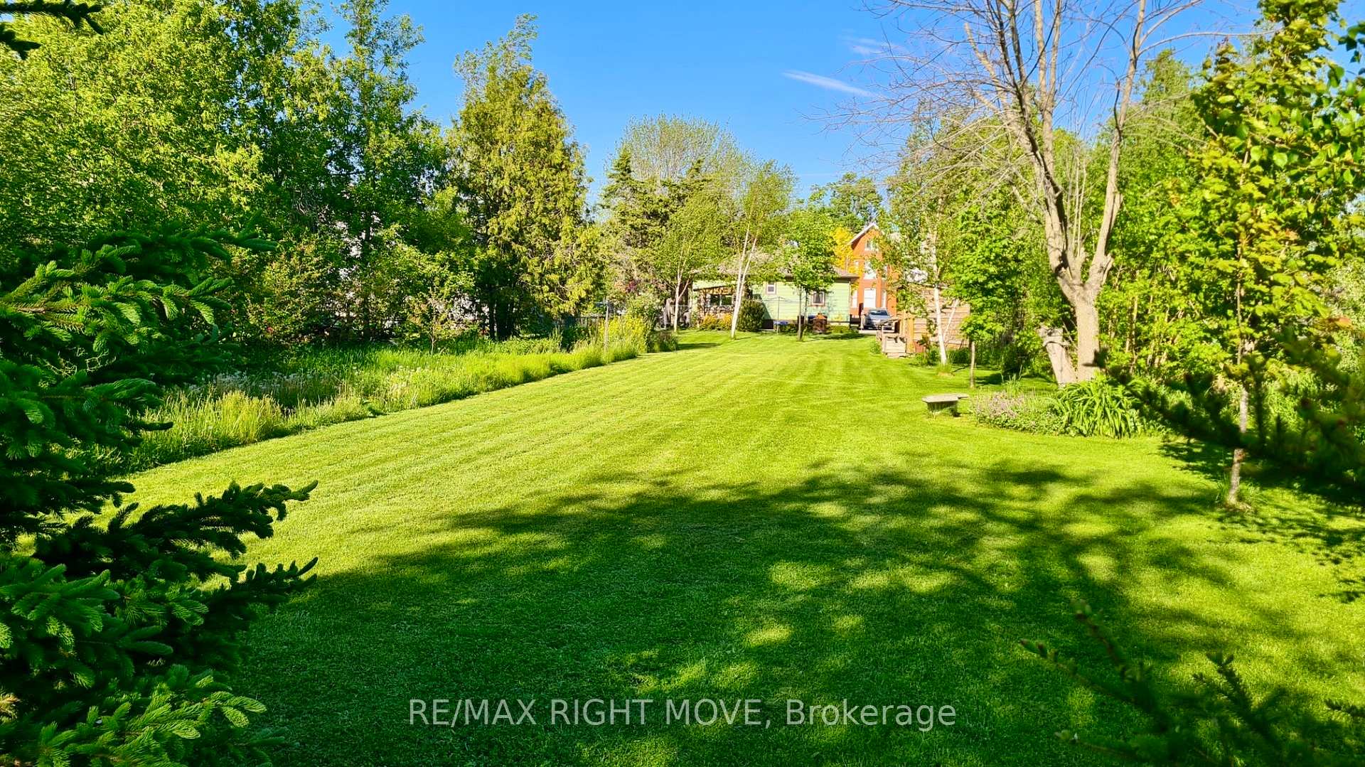 Photo 22 of 2344 12 Highway, Ramara, Brechin — HOMEH