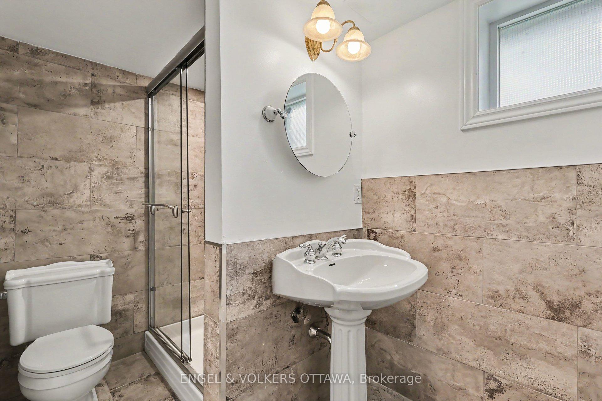 Photo 29 of 101 Ivy Crescent, Ottawa, Lindenlea — HOMEH