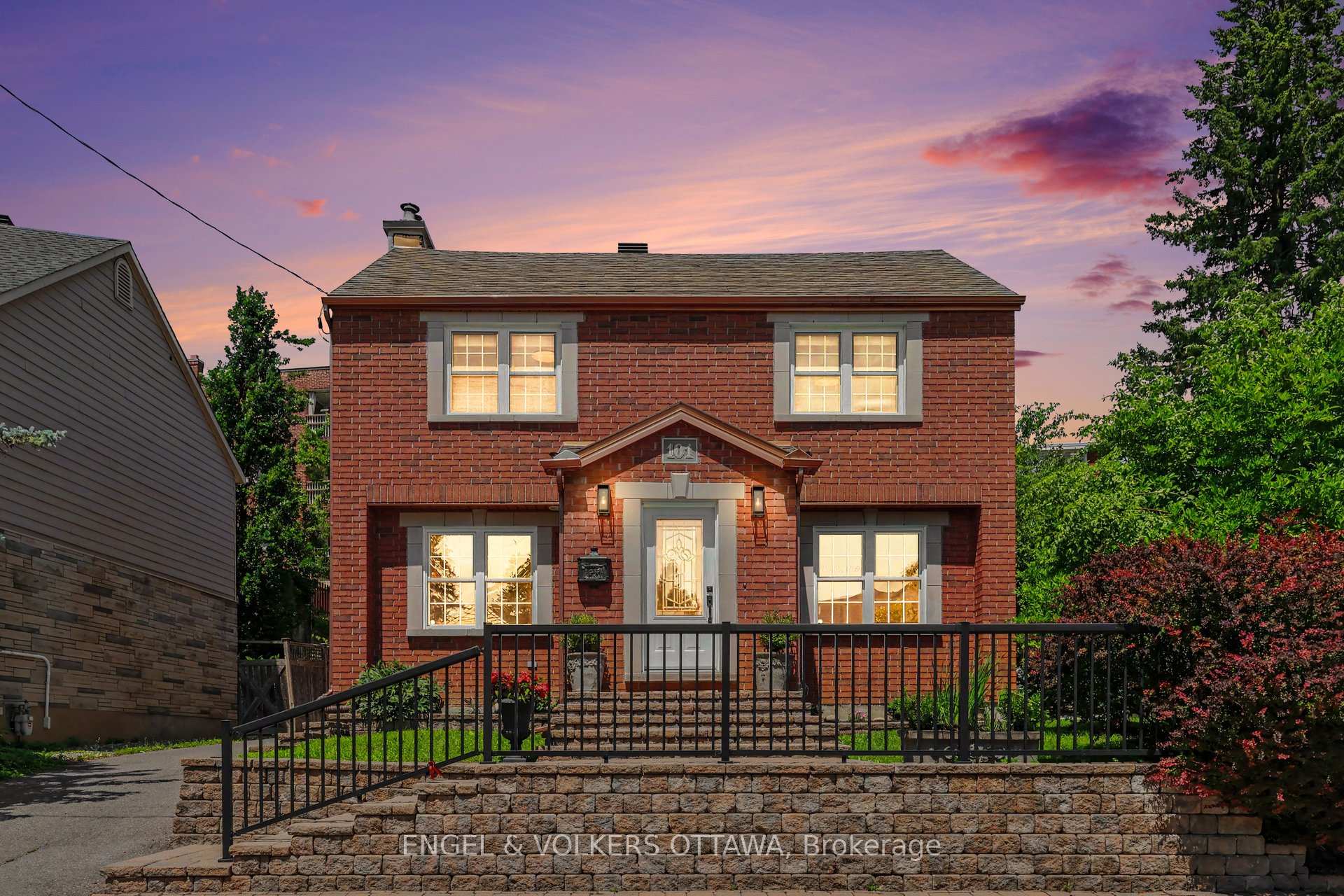 Photo 32 of 101 Ivy Crescent, Ottawa, Lindenlea — HOMEH