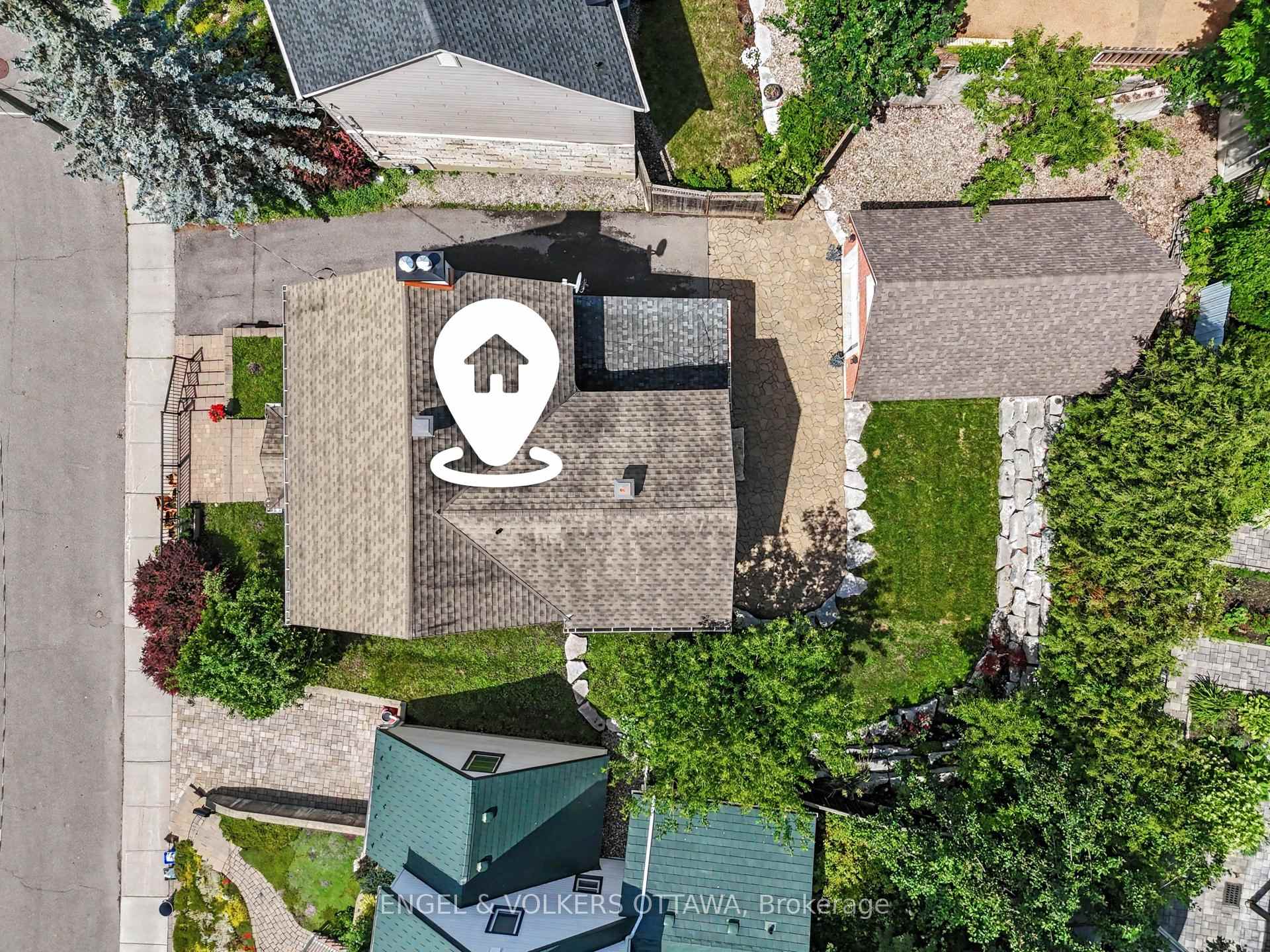 Photo 38 of 101 Ivy Crescent, Ottawa, Lindenlea — HOMEH