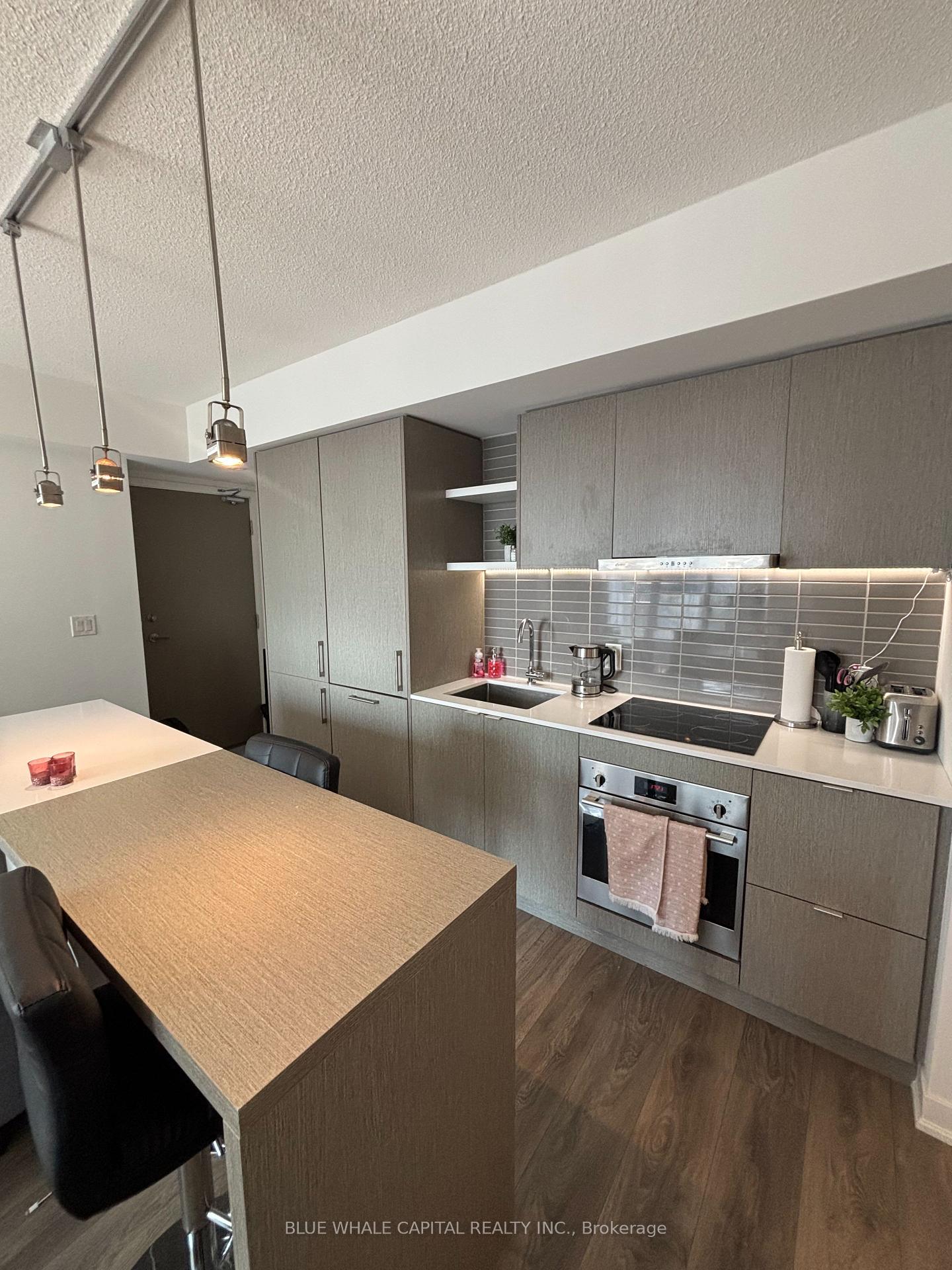 Photo 6 of Unit 3601, 100 Harbour Street, Toronto, Waterfront Communities — HOMEH