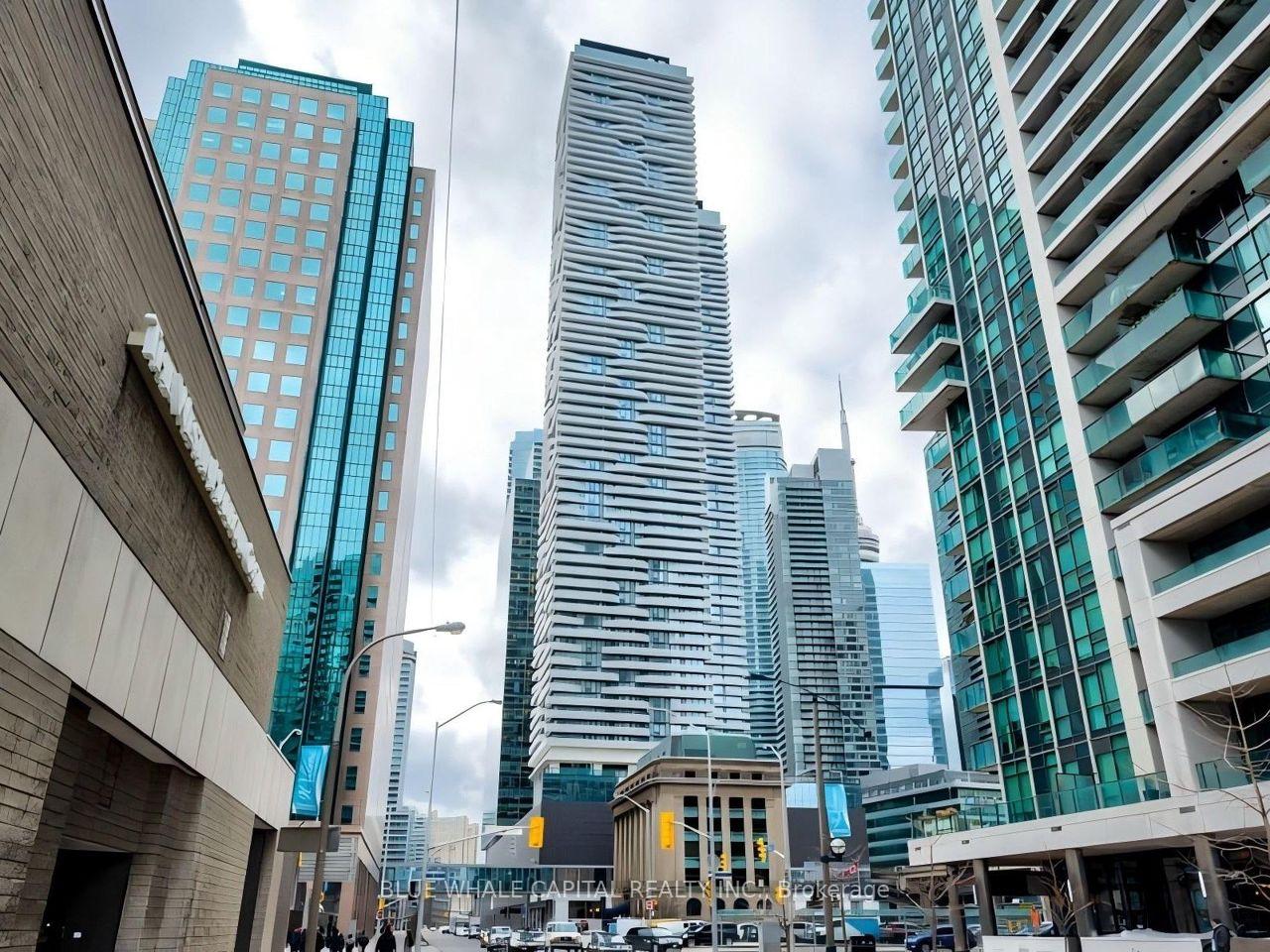 Photo 19 of Unit 3601, 100 Harbour Street, Toronto, Waterfront Communities — HOMEH