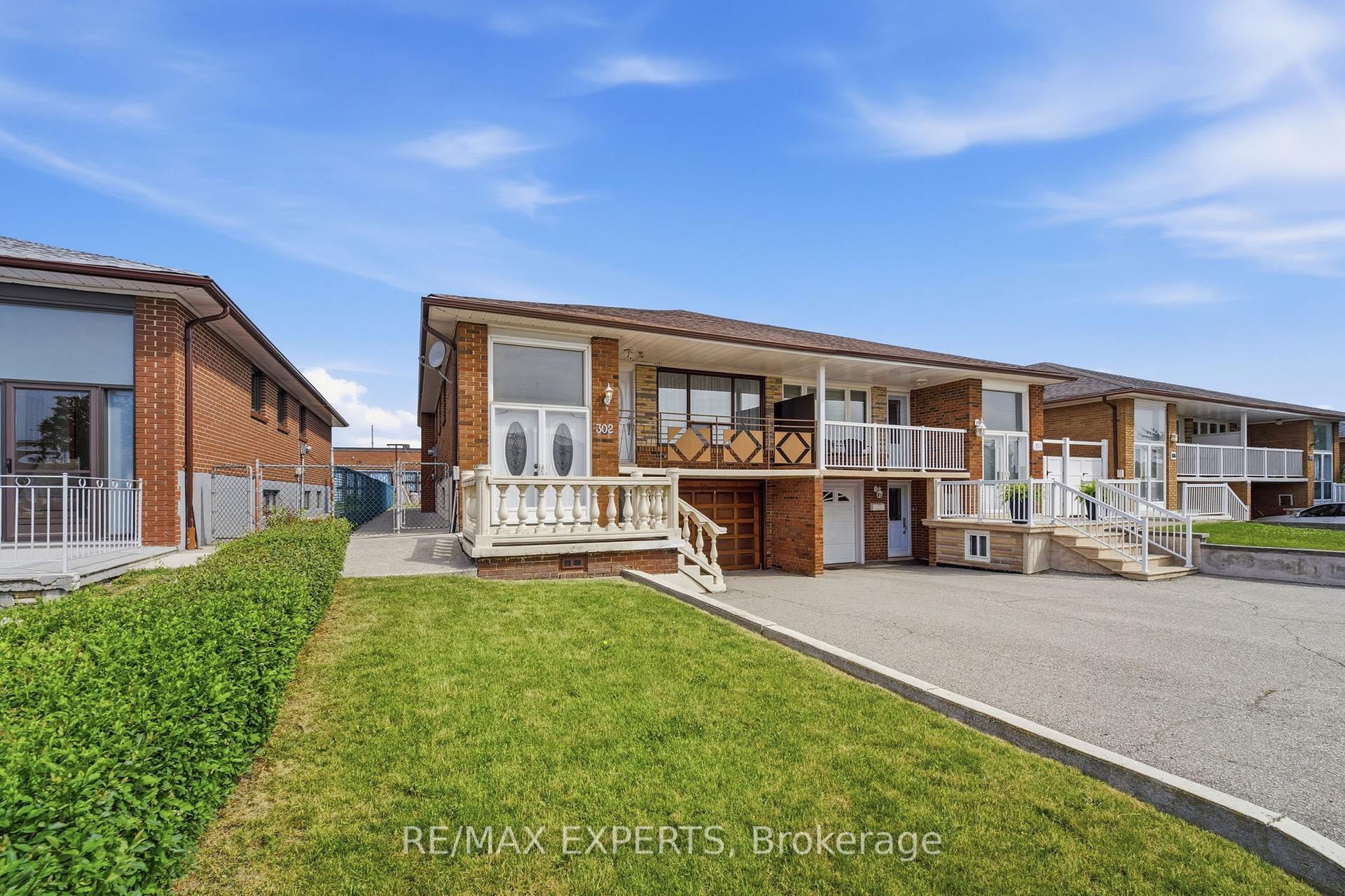 Photo 2 of 302 Hullmar Drive, North York, Black Creek — HOMEH