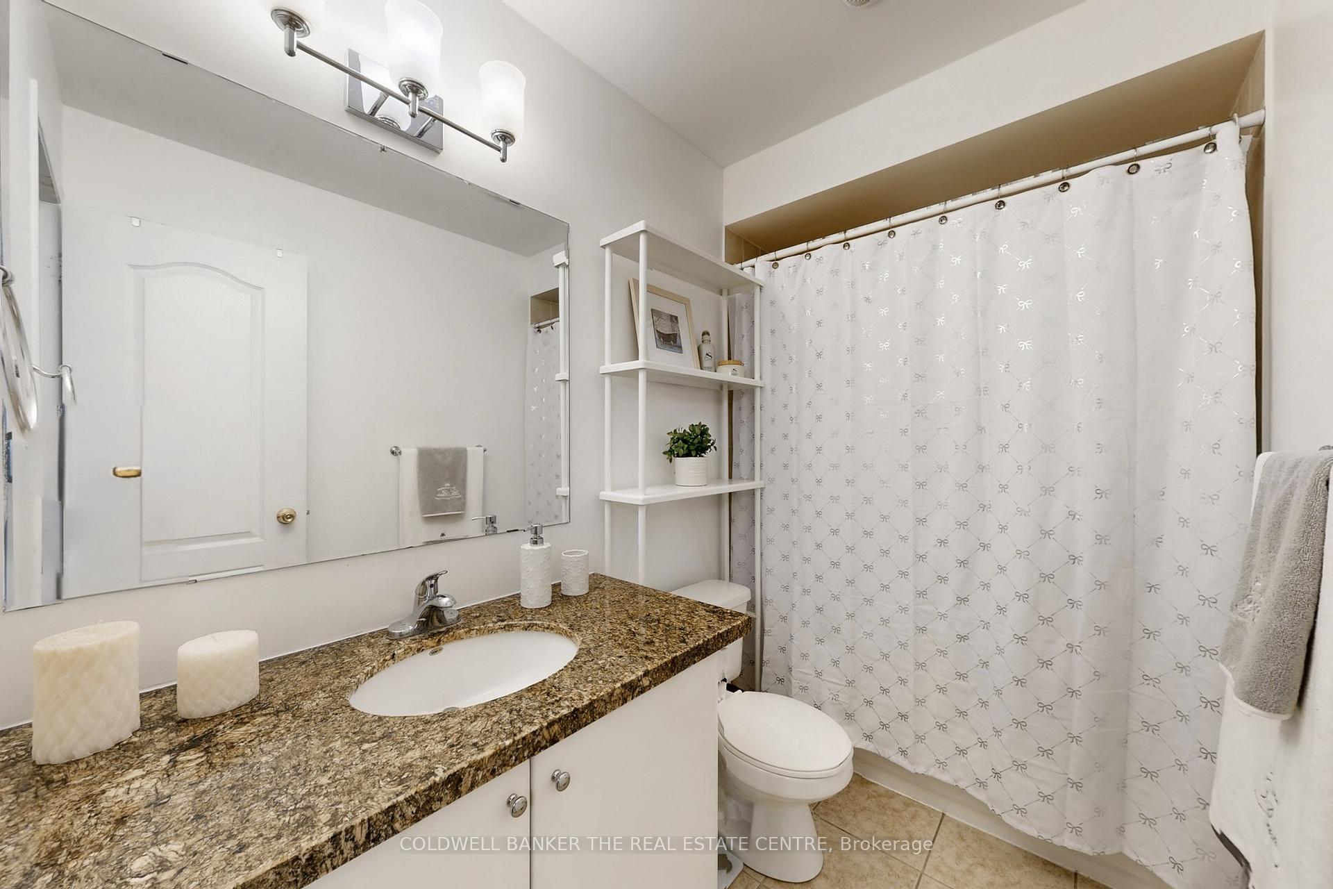 Photo 27 of 217 Stonebriar Drive N, Vaughan, Maple — HOMEH