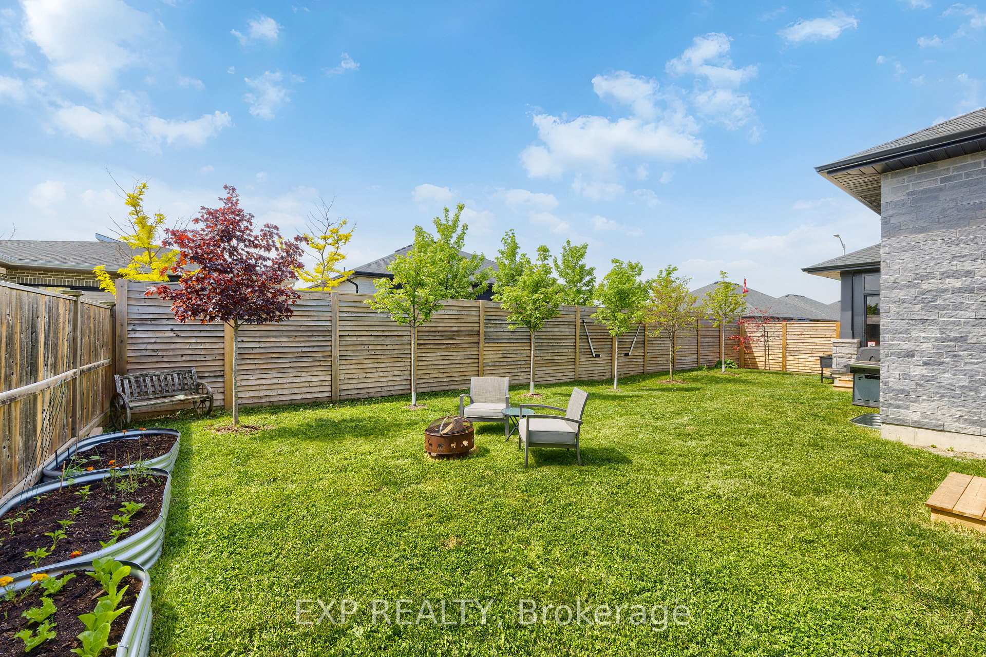 Photo 44 of 401 Rodriguez Drive, Sarnia — HOMEH