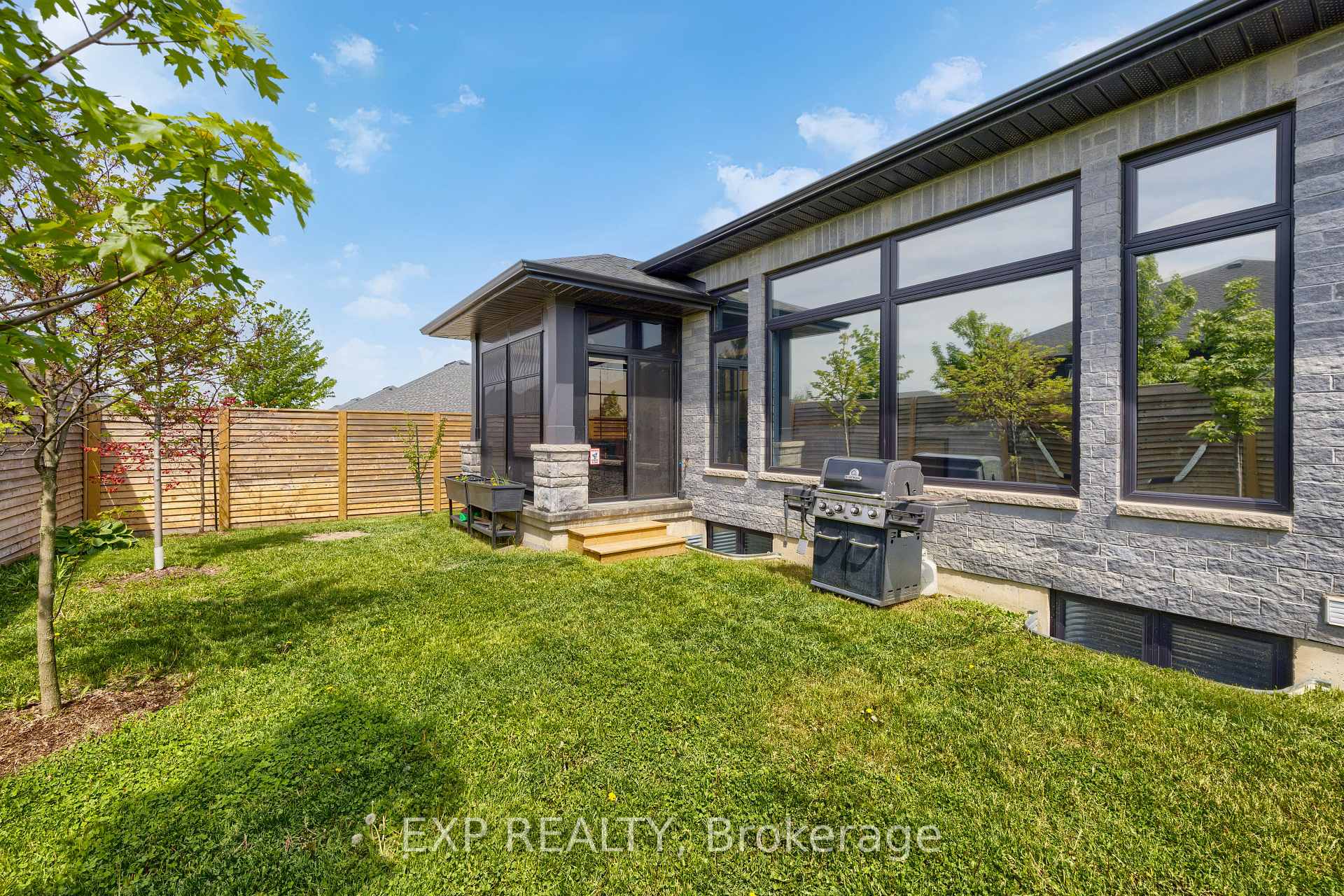 Photo 46 of 401 Rodriguez Drive, Sarnia — HOMEH