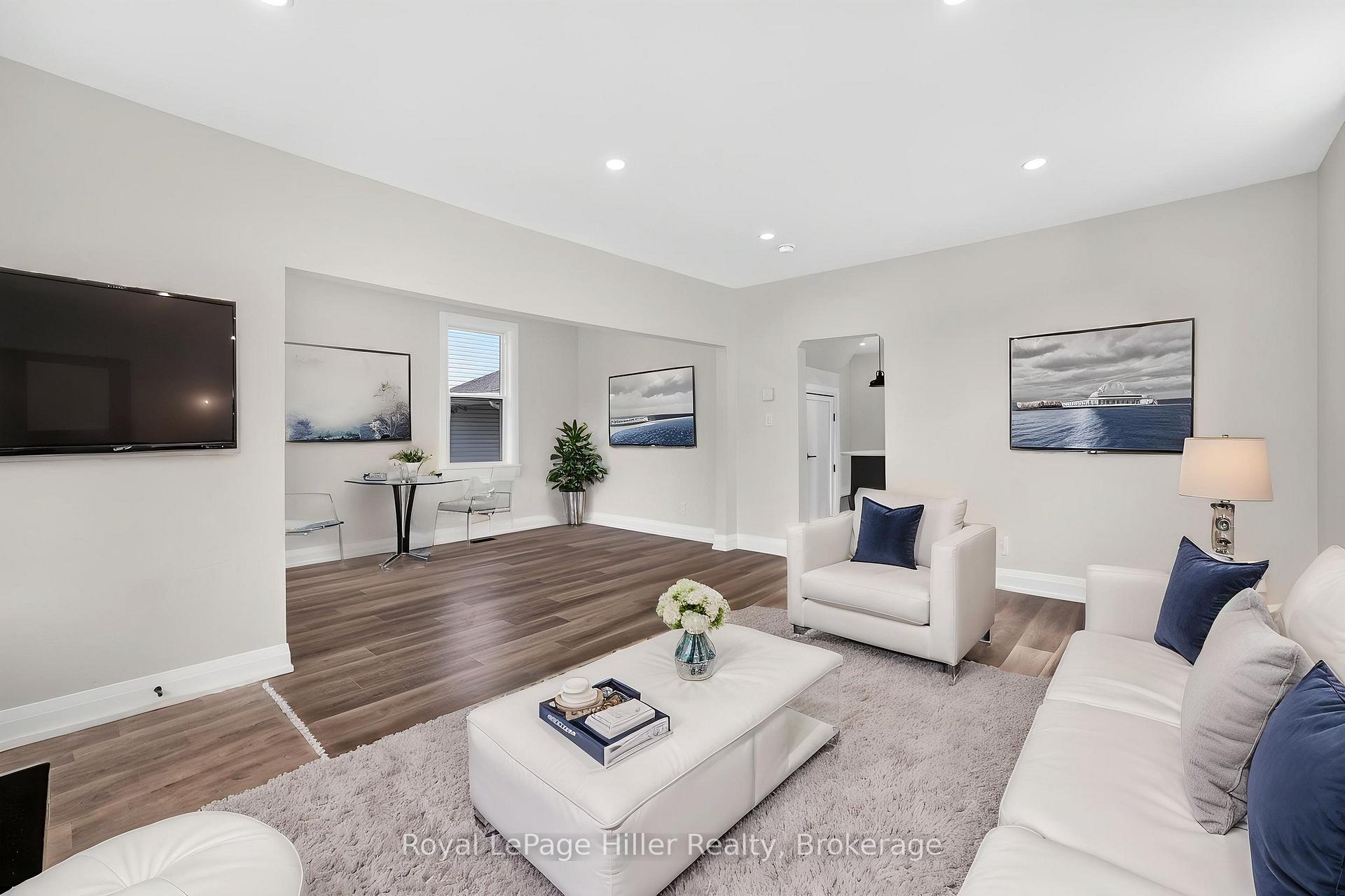 Photo 7 of 432 Albert Street, Stratford — HOMEH