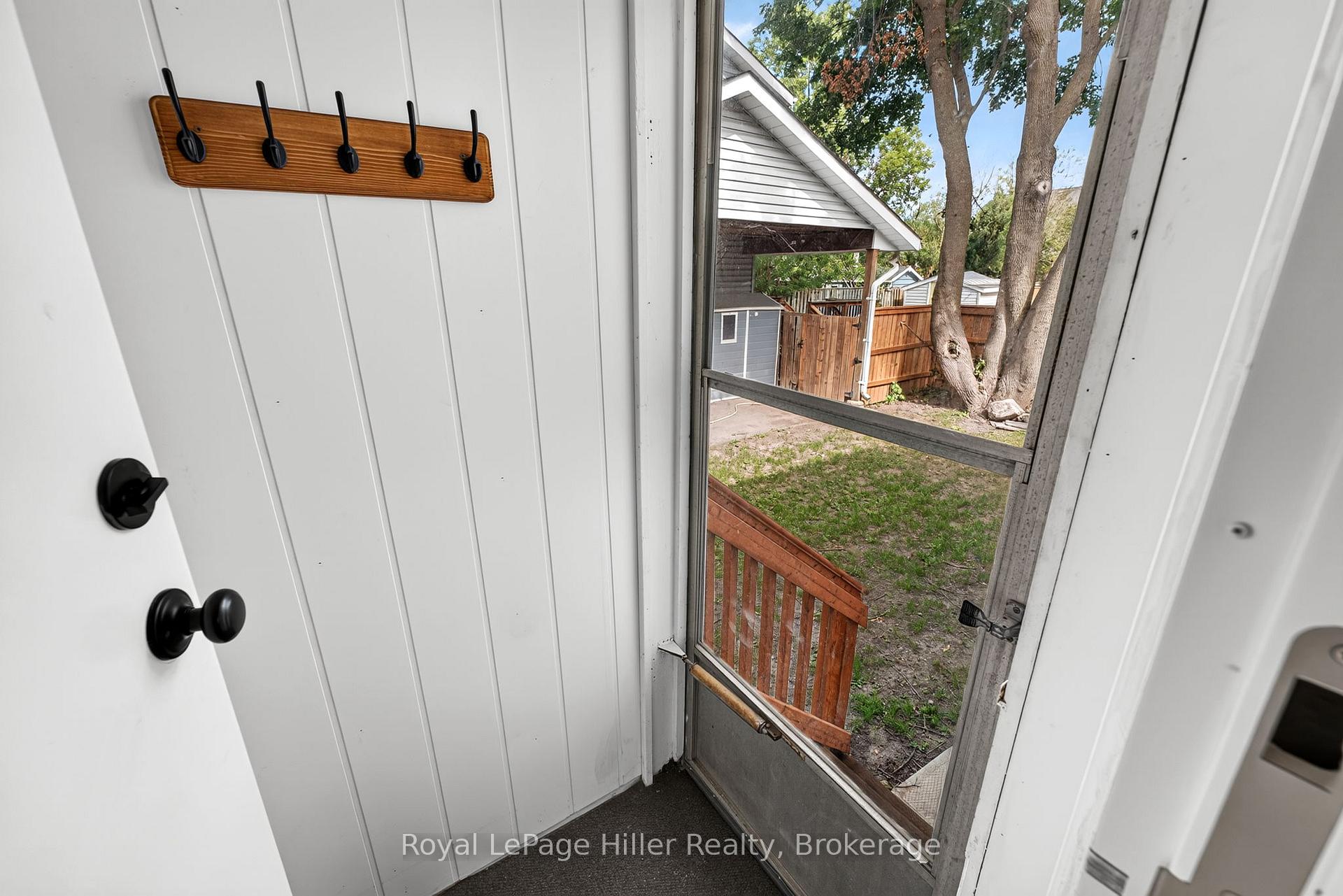 Photo 21 of 432 Albert Street, Stratford — HOMEH