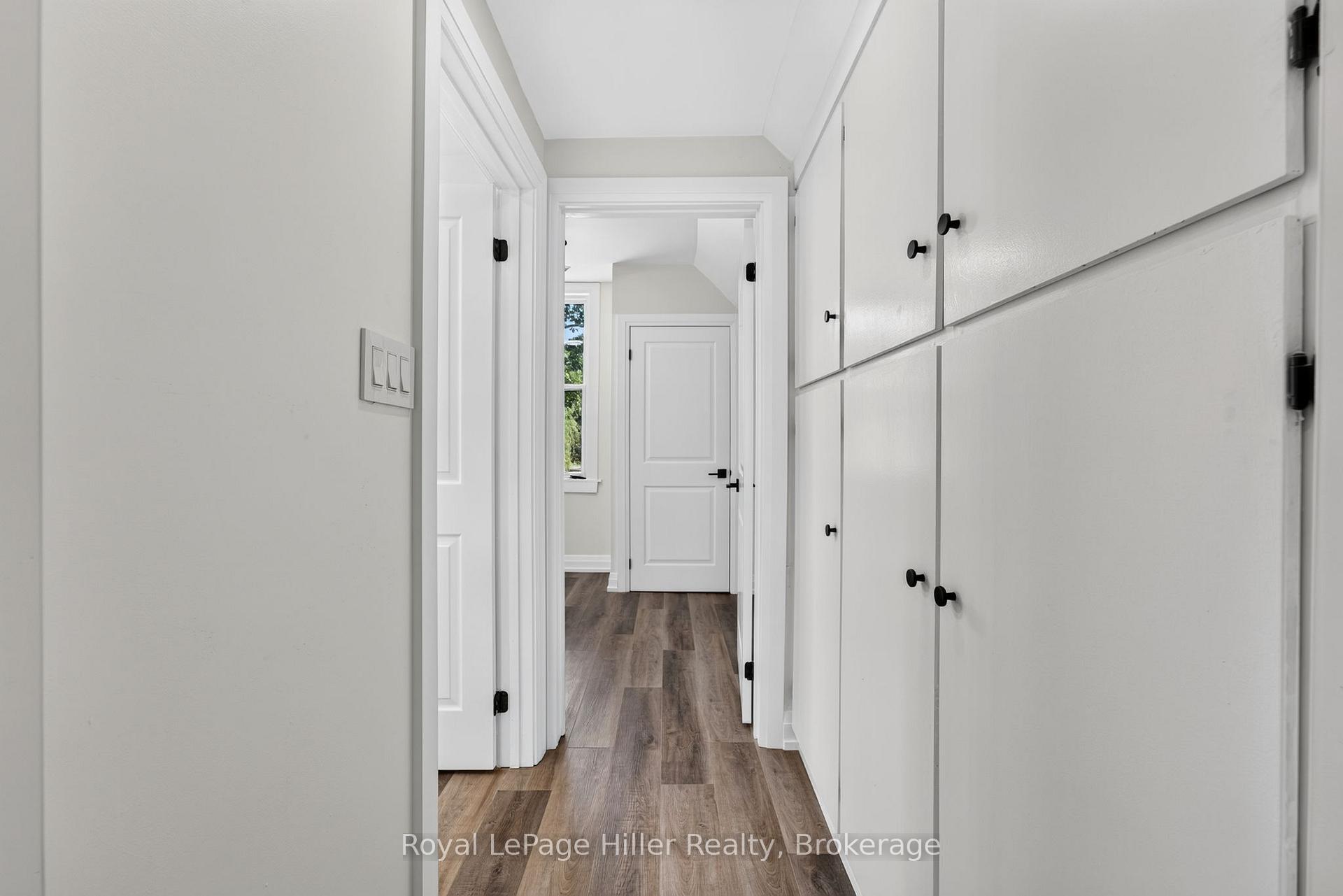 Photo 23 of 432 Albert Street, Stratford — HOMEH