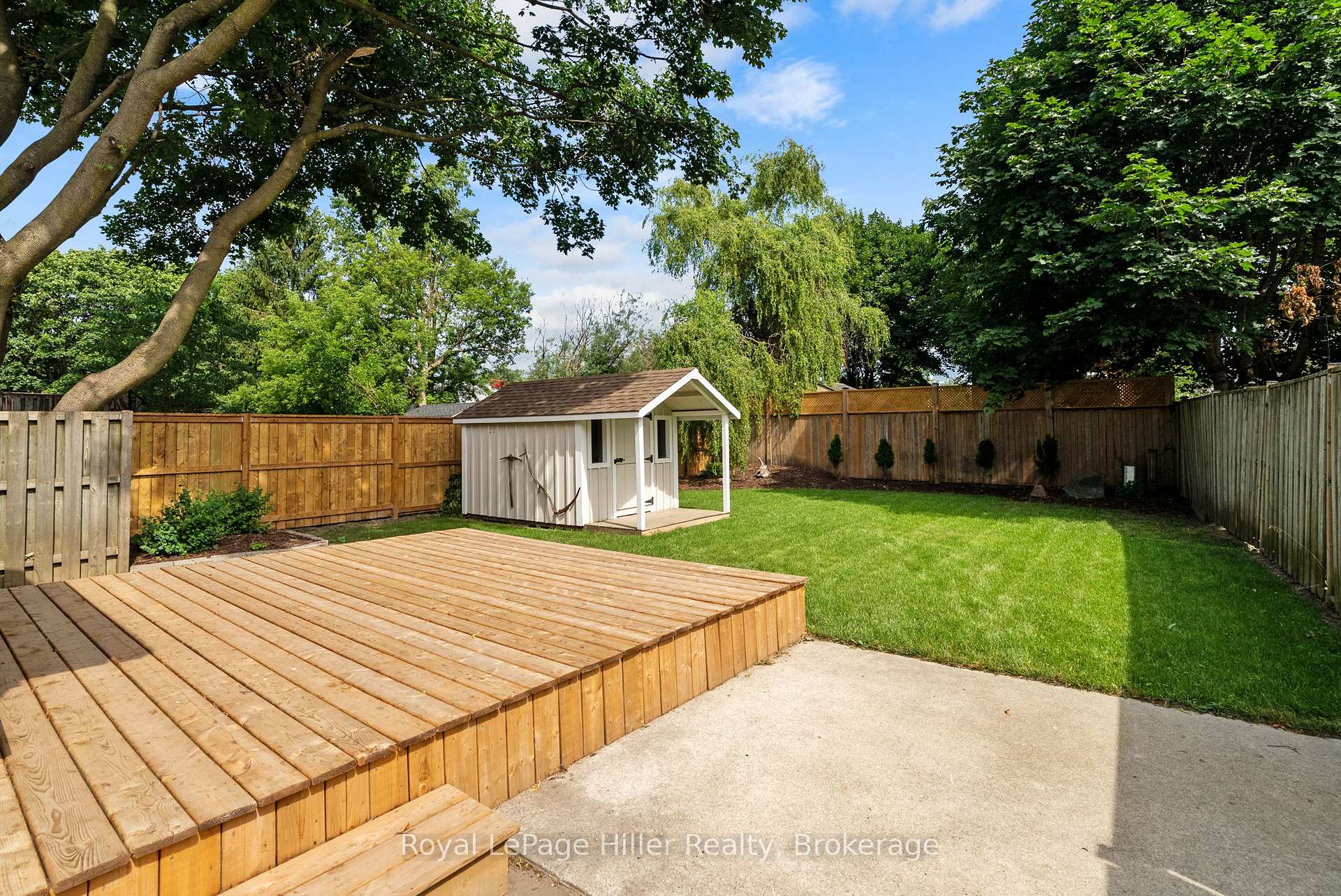 Photo 38 of 432 Albert Street, Stratford — HOMEH