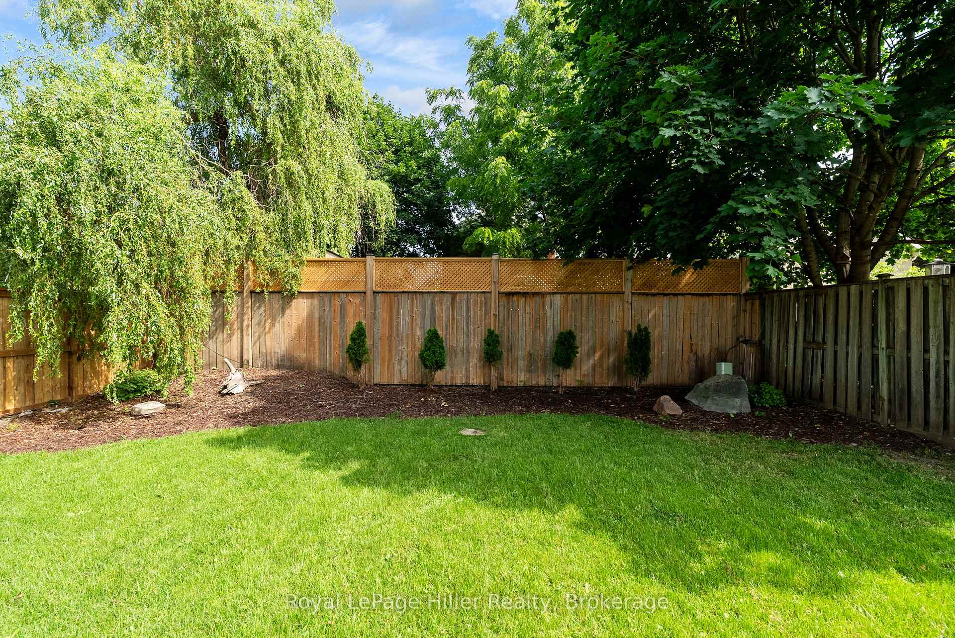 Photo 42 of 432 Albert Street, Stratford — HOMEH