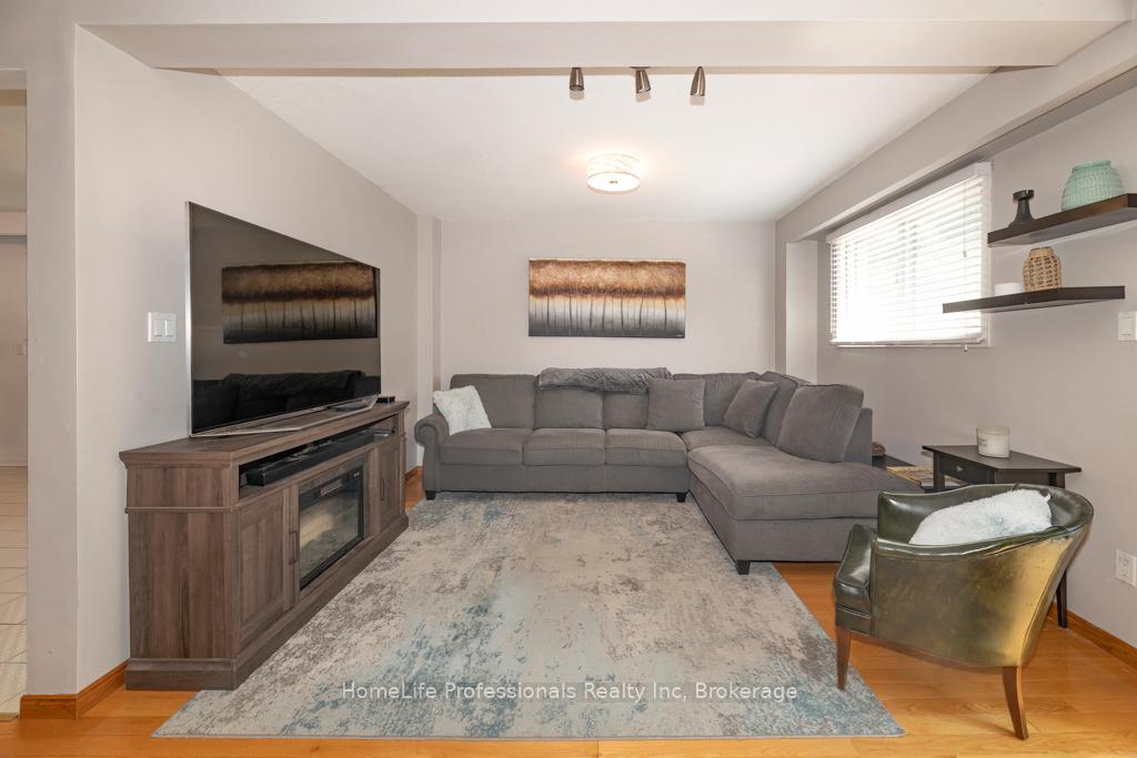 Photo 6 of 2960 Windjammer Road, Mississauga, Erin Mills — HOMEH
