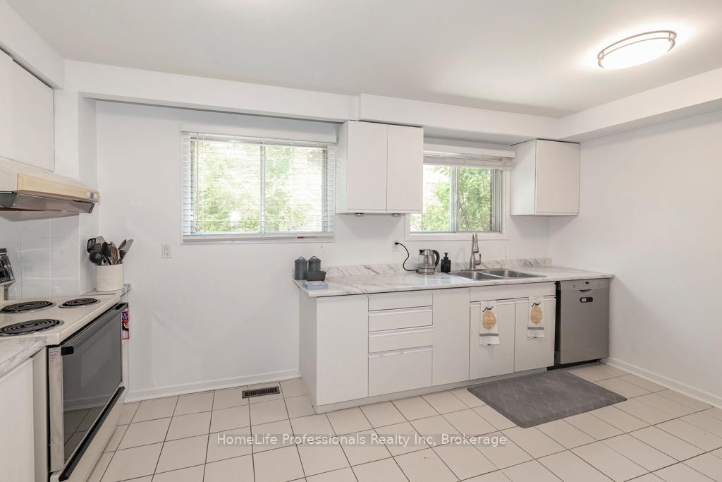 Photo 15 of 2960 Windjammer Road, Mississauga, Erin Mills — HOMEH