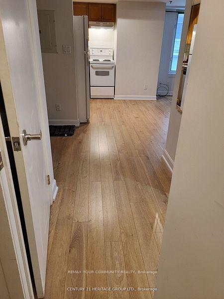 Photo 6 of Unit 608, 210 Victoria Street, Toronto, Church-Yonge Corridor — HOMEH