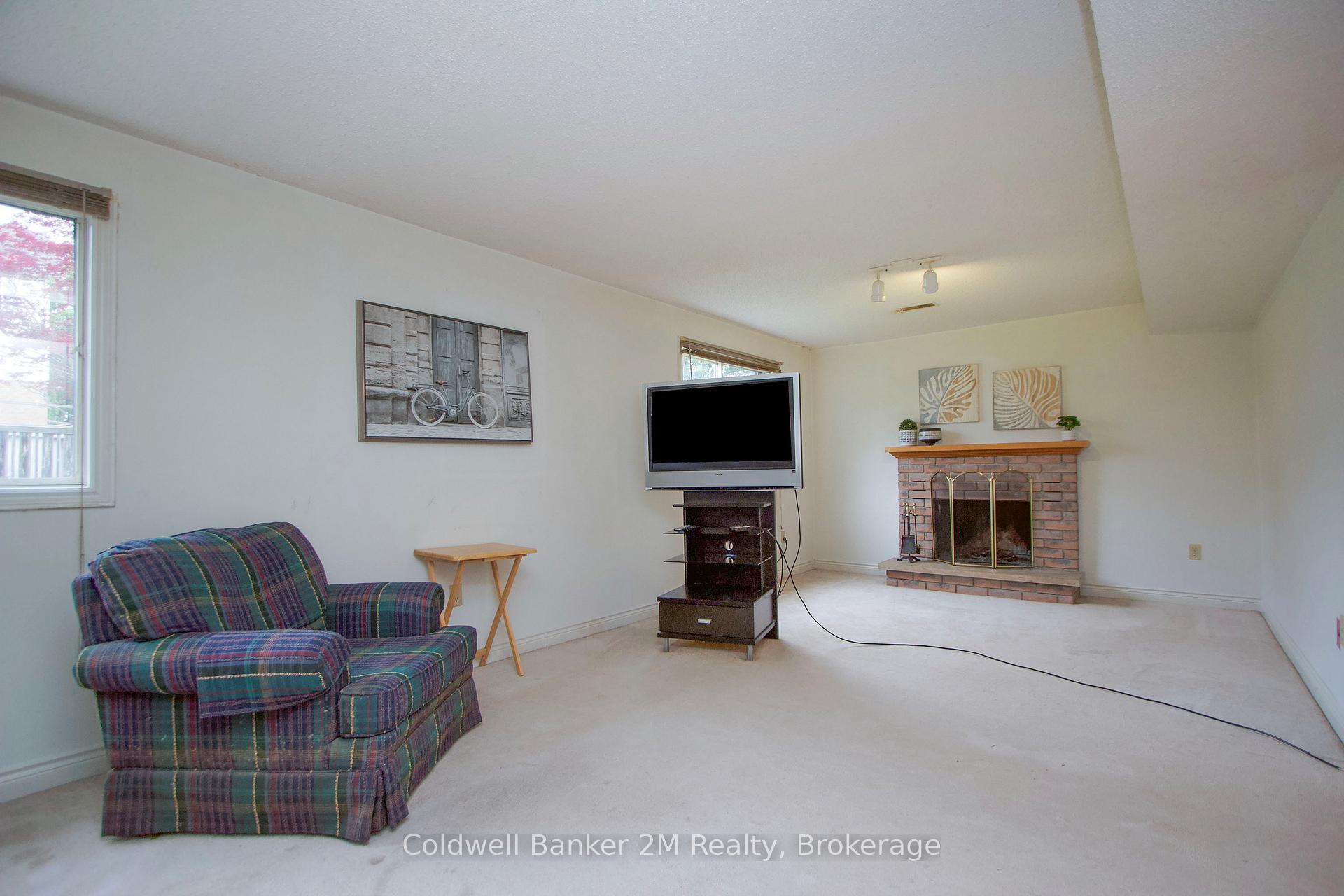 Photo 20 of 42 Kintyre Street, Clarington, Courtice — HOMEH