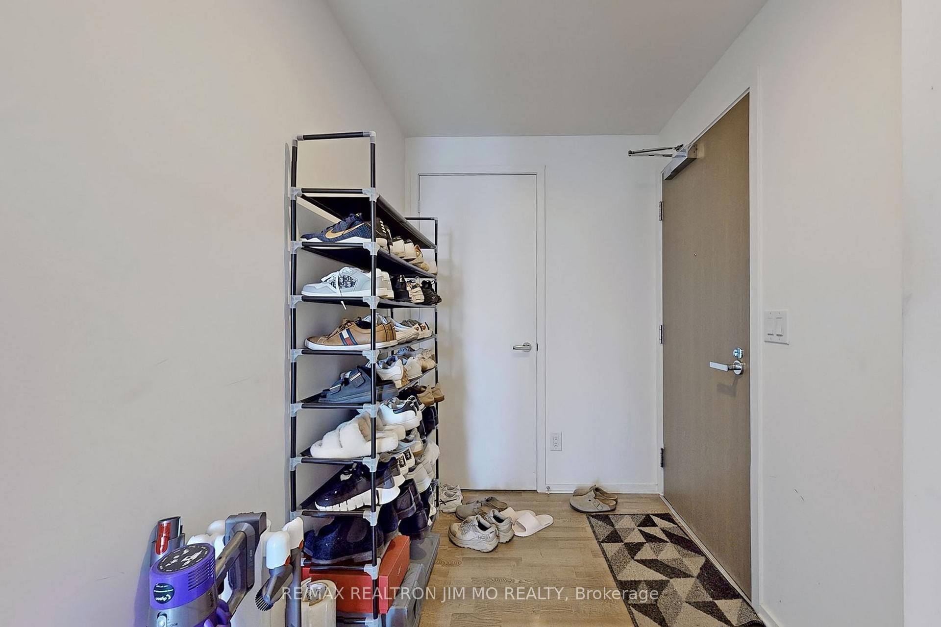Photo 20 of Unit 2304, 1 Bloor Street E, Toronto, Church-Yonge Corridor — HOMEH