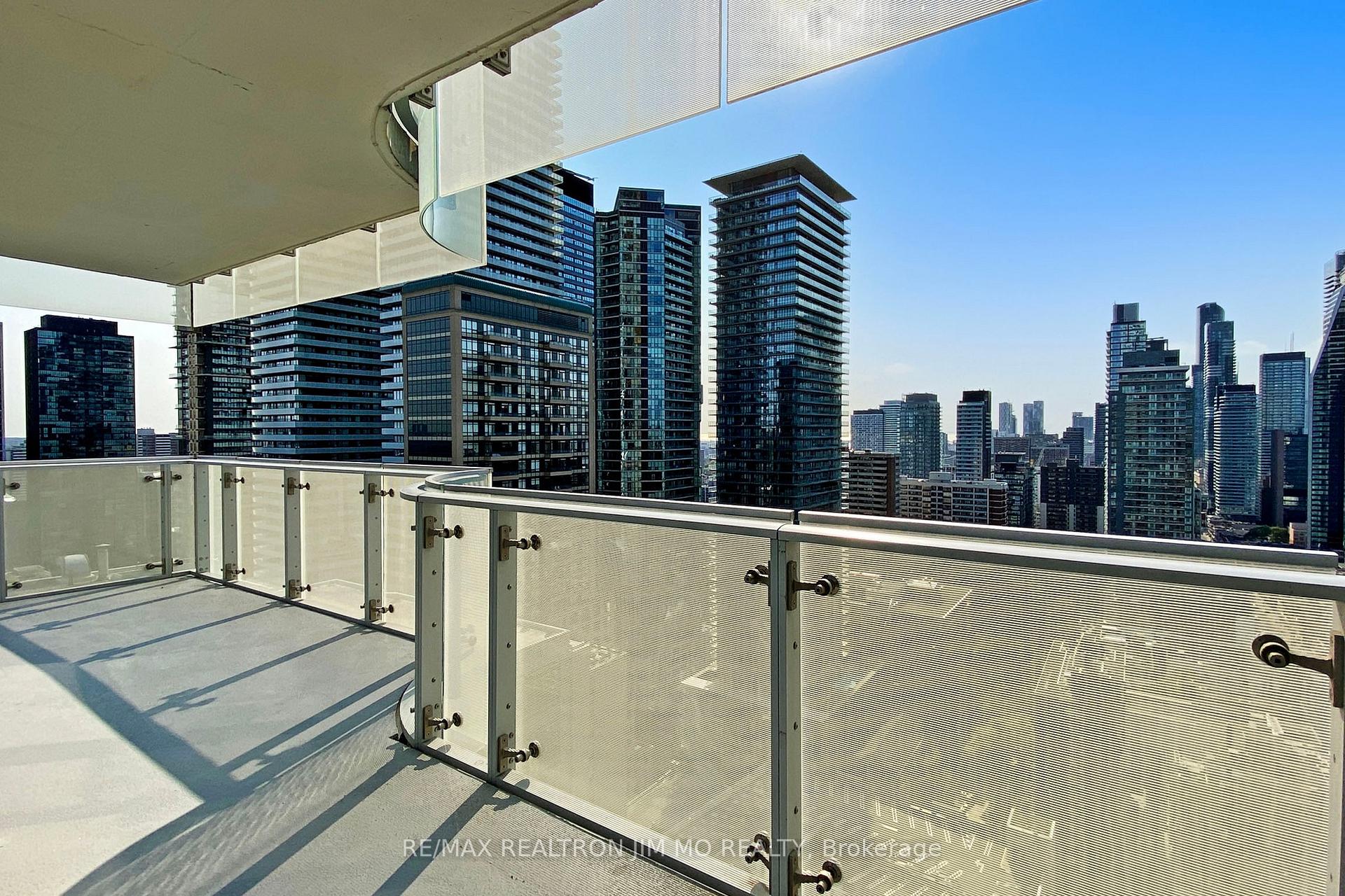 Photo 28 of Unit 2304, 1 Bloor Street E, Toronto, Church-Yonge Corridor — HOMEH