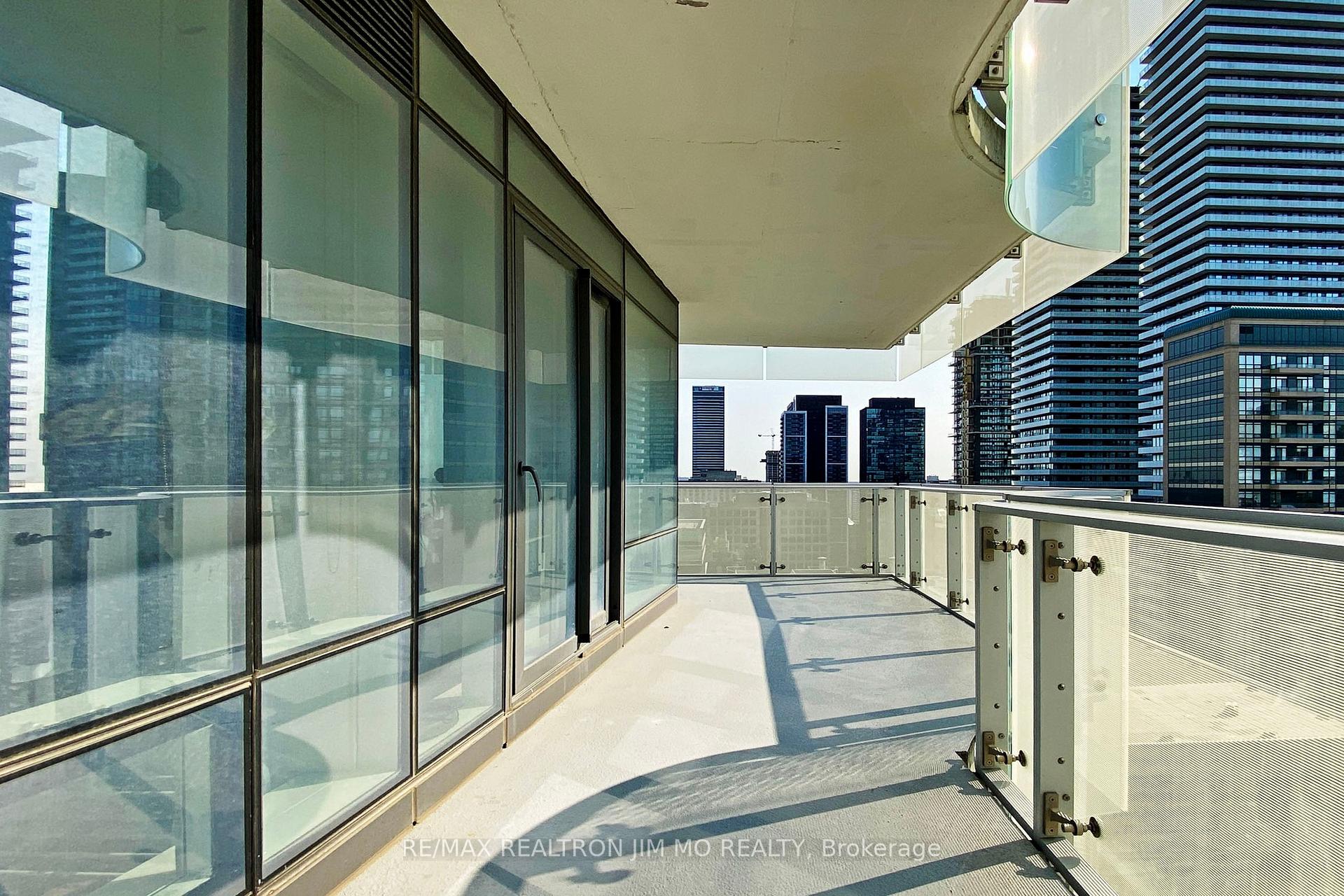 Photo 29 of Unit 2304, 1 Bloor Street E, Toronto, Church-Yonge Corridor — HOMEH