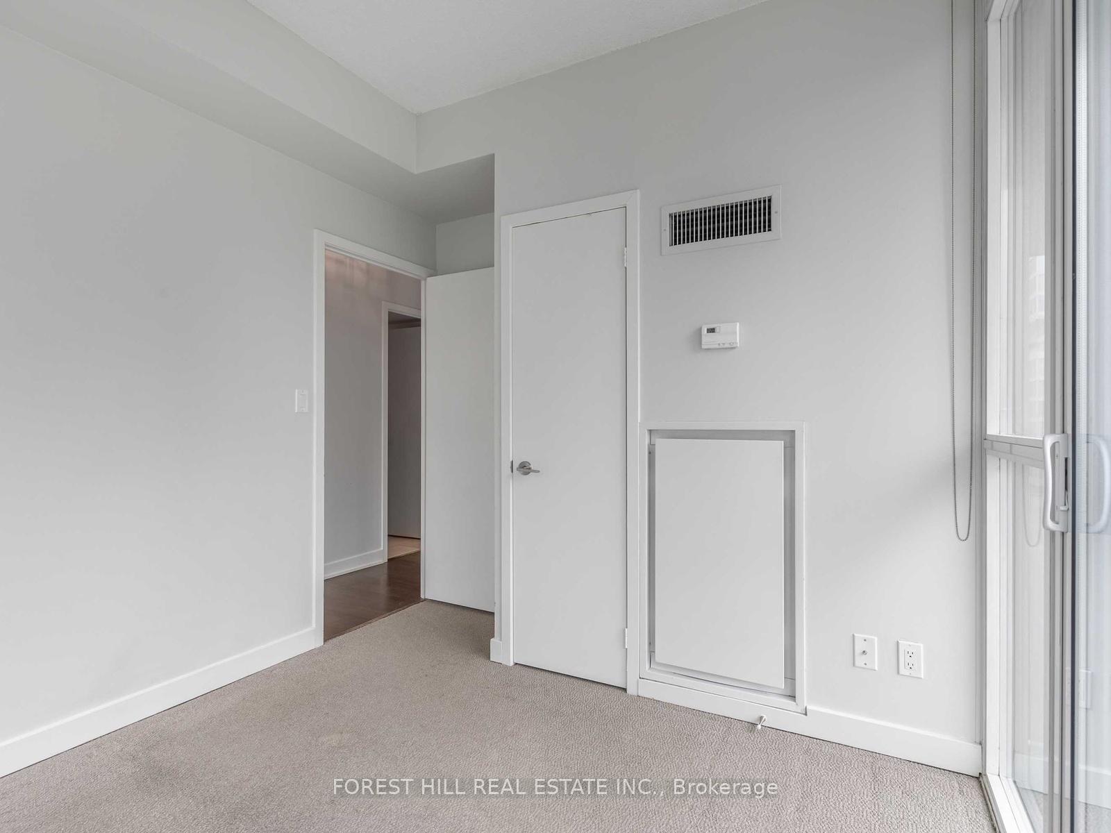 Photo 18 of Unit 1407, 126 Simcoe Street, Toronto, Waterfront Communities — HOMEH