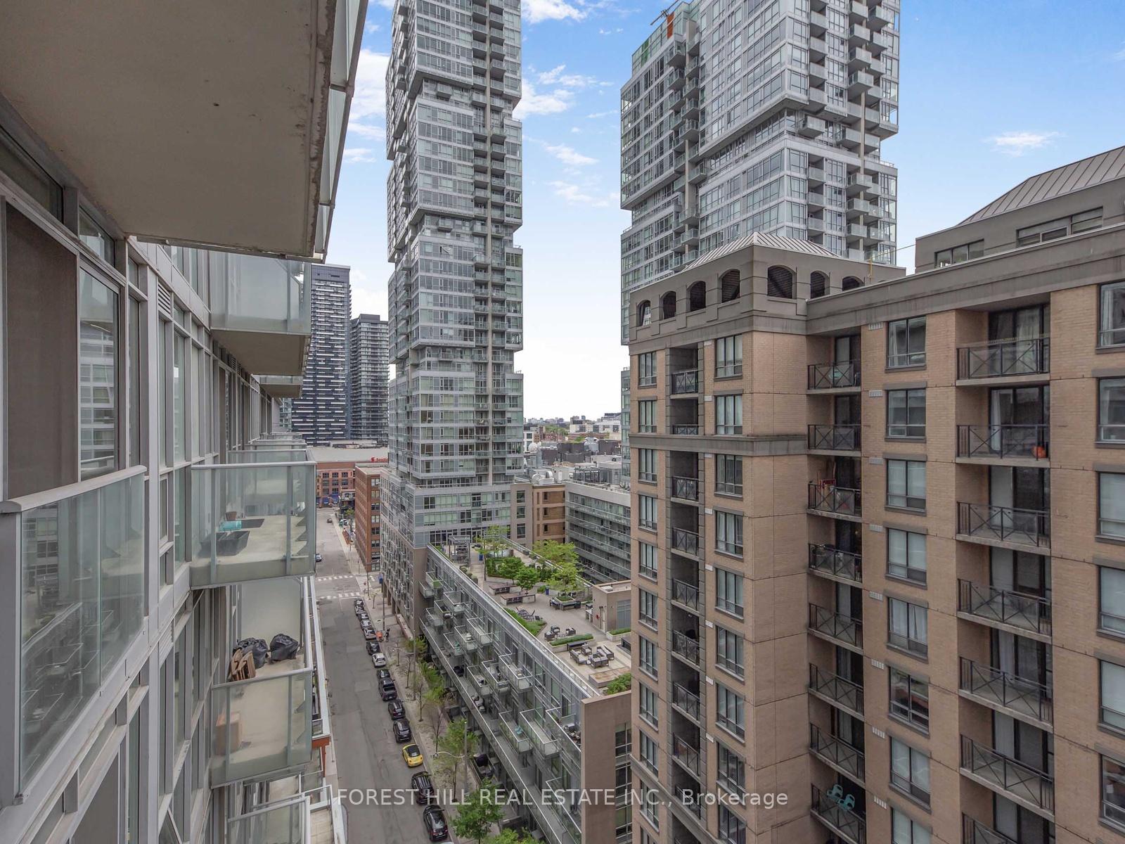 Photo 26 of Unit 1407, 126 Simcoe Street, Toronto, Waterfront Communities — HOMEH