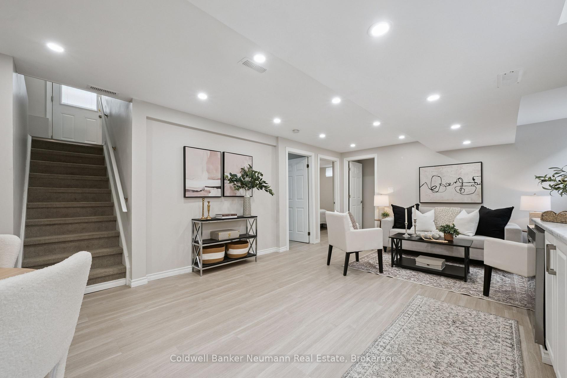 Photo 3 of Unit 2, 364 Imperial Road S, Guelph, Willow West/Sugarbush/West Acres — HOMEH