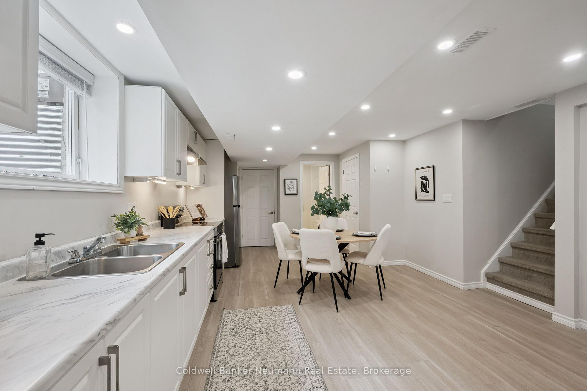 Photo 9 of Unit 2, 364 Imperial Road S, Guelph, Willow West/Sugarbush/West Acres — HOMEH