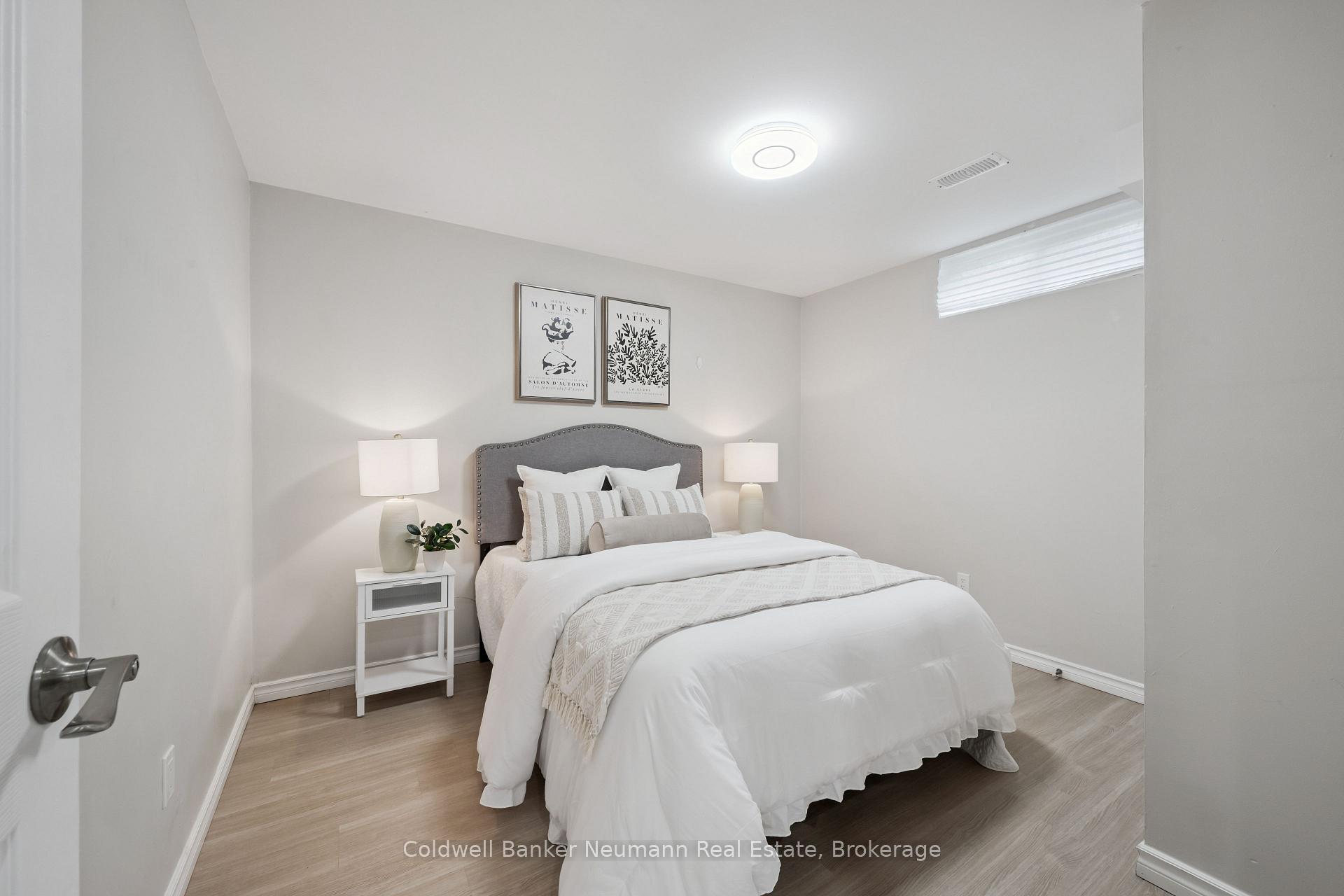 Photo 12 of Unit 2, 364 Imperial Road S, Guelph, Willow West/Sugarbush/West Acres — HOMEH
