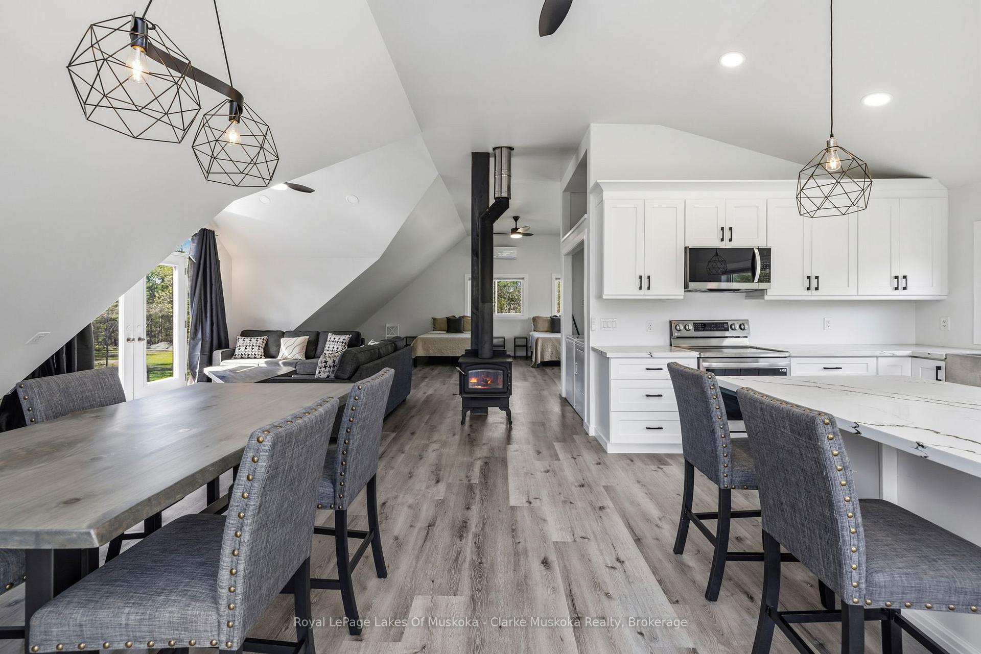 Photo 41 of 2517 Southwood Road, Gravenhurst, Morrison — HOMEH