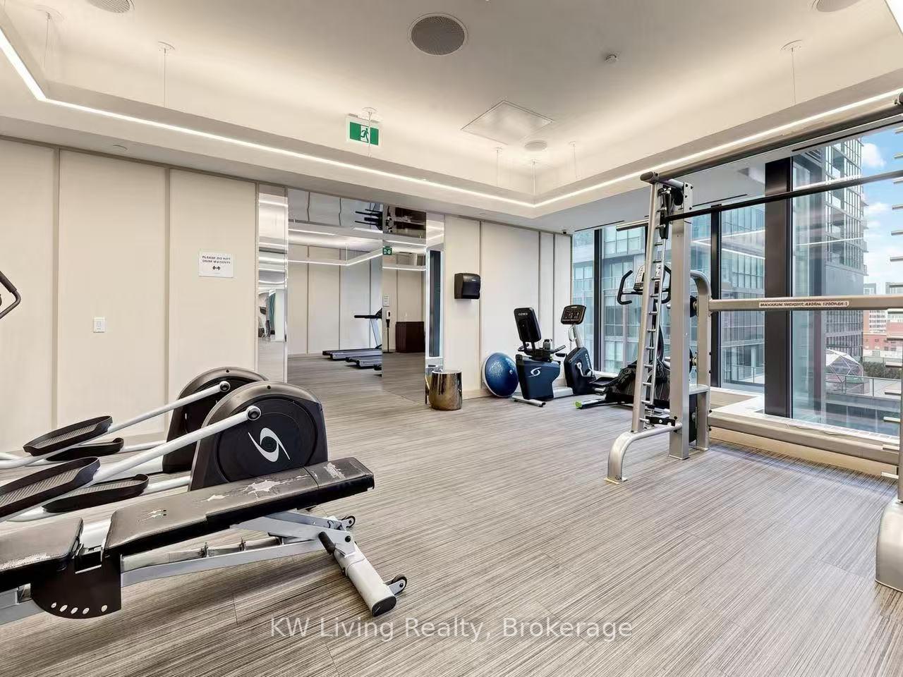 Photo 15 of Unit 2707, 115 Blue Jays Way, Toronto, Waterfront Communities — HOMEH