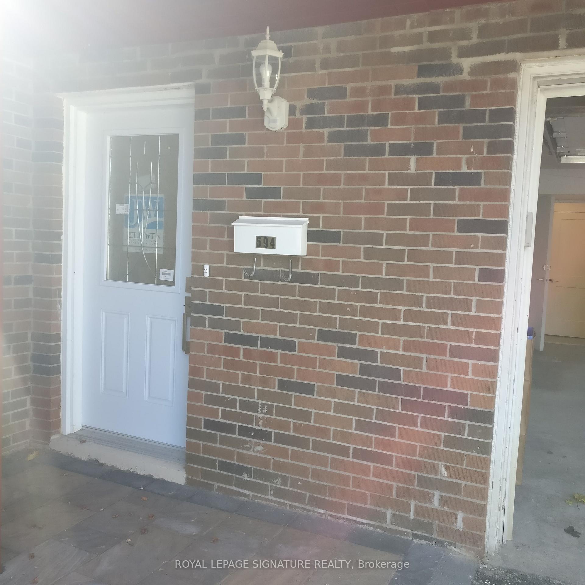Photo 13 of Unit Lower, 594 Birchmount Road, Scarborough, Clairlea-Birchmount — HOMEH