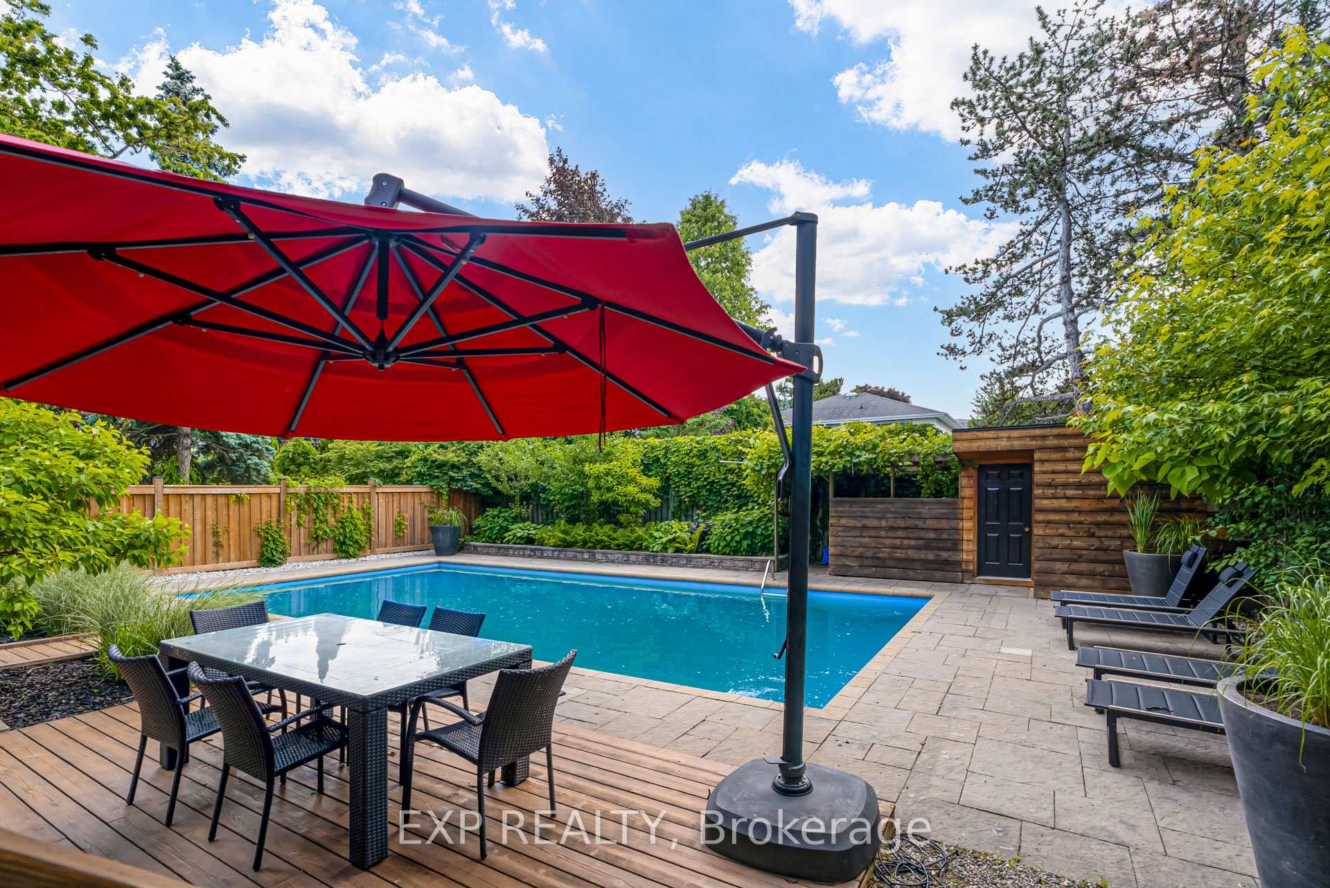 Photo 33 of 26 Richmond Drive, Brampton, Brampton East — HOMEH