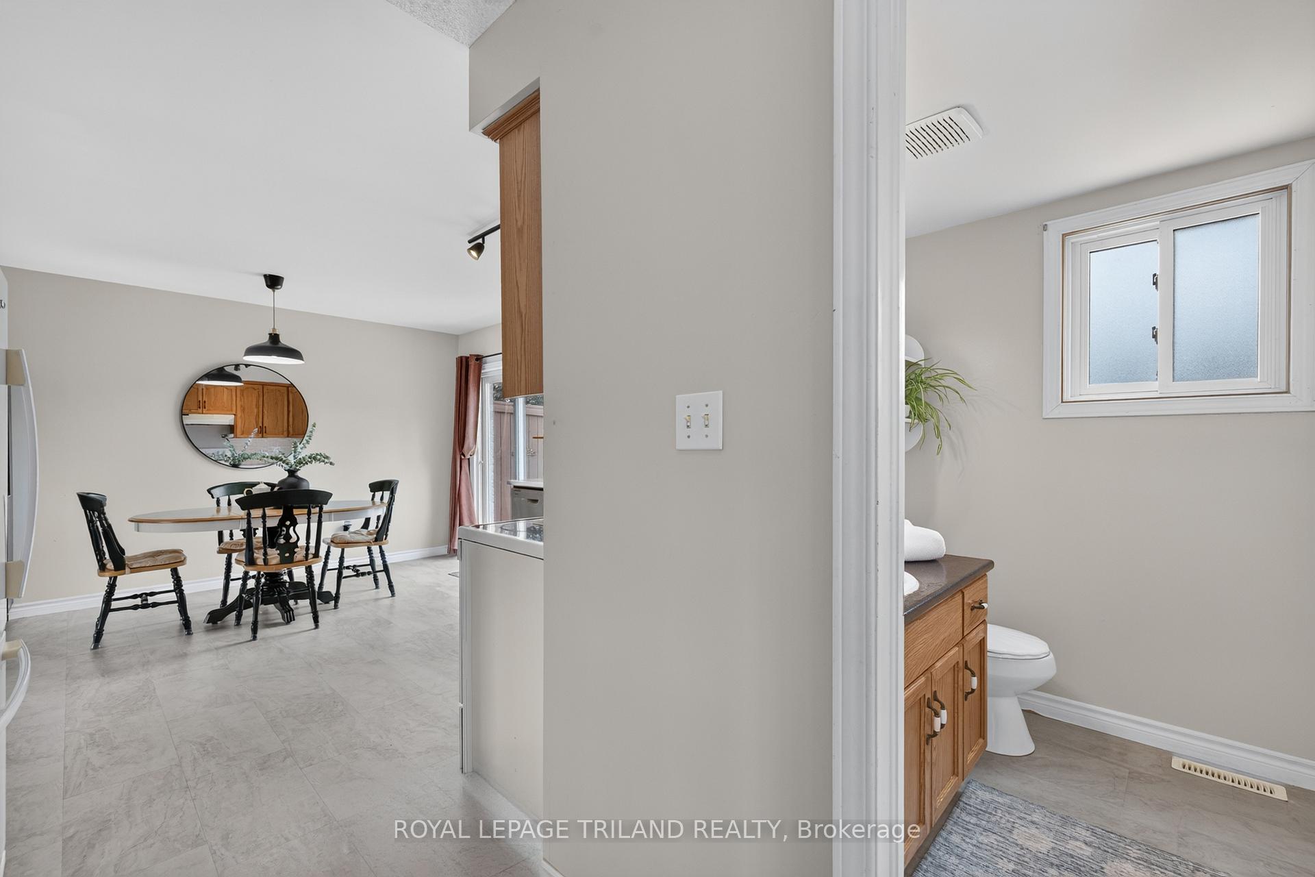 Photo 19 of 400 Highview Drive, St. Thomas — HOMEH