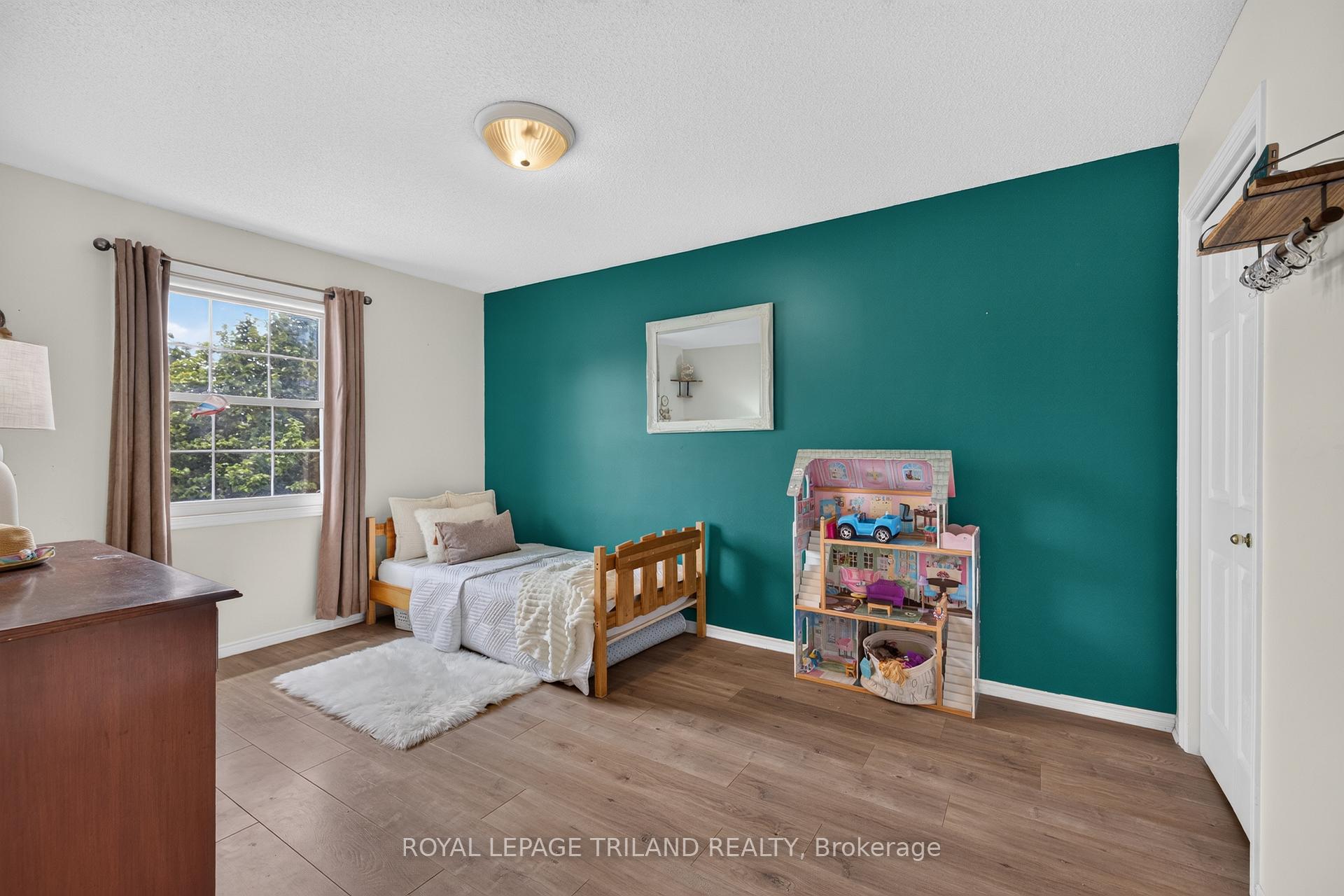 Photo 28 of 400 Highview Drive, St. Thomas — HOMEH